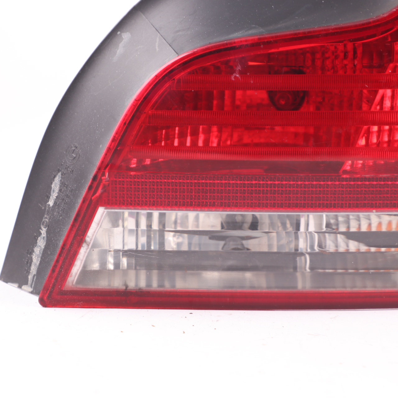 Rück leuchte BMW E82 E88 Rück licht Lampe rechts Seitenwand 4869810