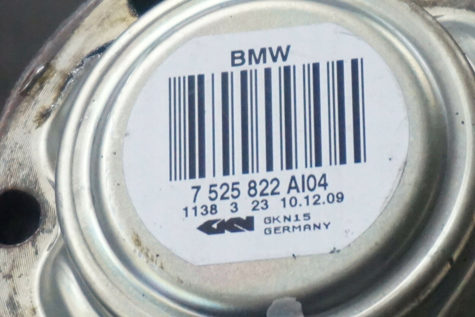 BMW 3 Reihe E90 LCI 318i N43 143PS Abtriebswelle Schwenklager hinten rechts