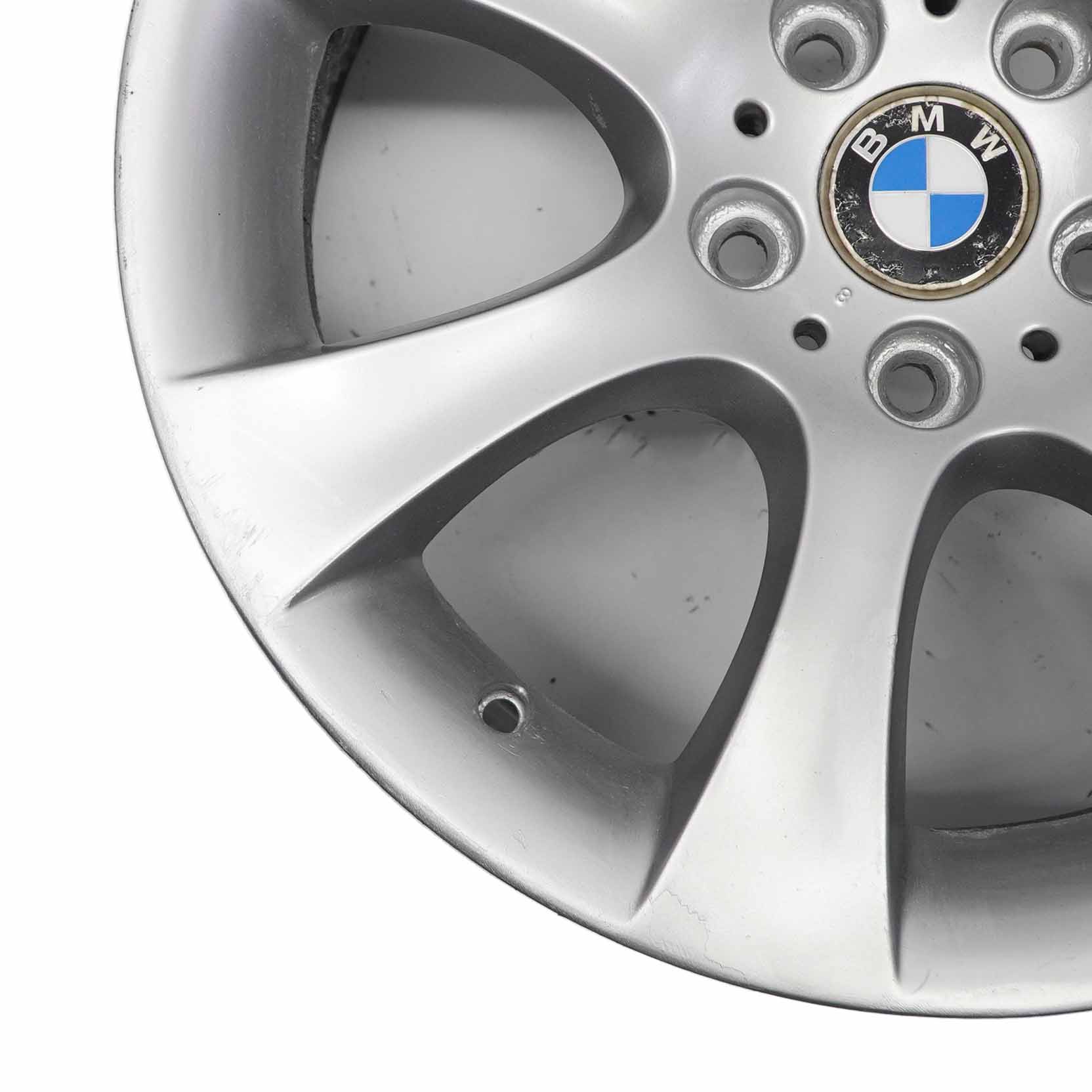 BMW 5er E60 E61 Silberne Leichtmetallfelge 18" 8J ET:20 Sternspeiche 124 6760617