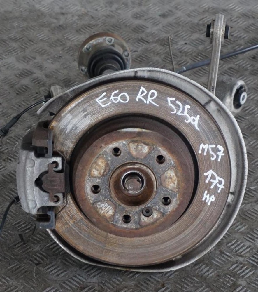 BMW E60 525d M57N Hinten Rechts Aufhängung Bein Träger Bremsscheibe Bremssattel