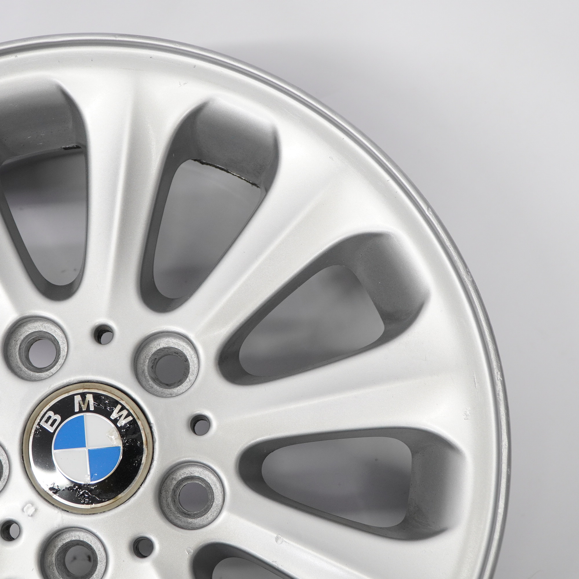 BMW 1er E81 E82 E87 E88 Scheibenrad Leicht 16" Spinne Speiche 139 6,5J 6775618