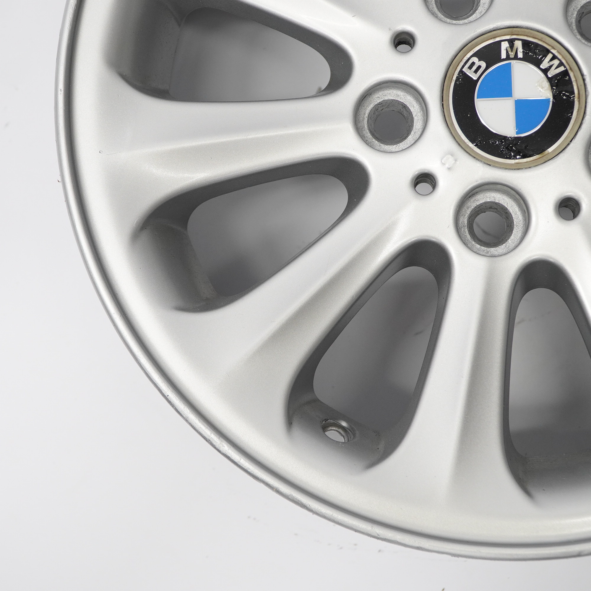 BMW 1er E81 E82 E87 E88 Scheibenrad Leicht 16" Spinne Speiche 139 6,5J 6775618