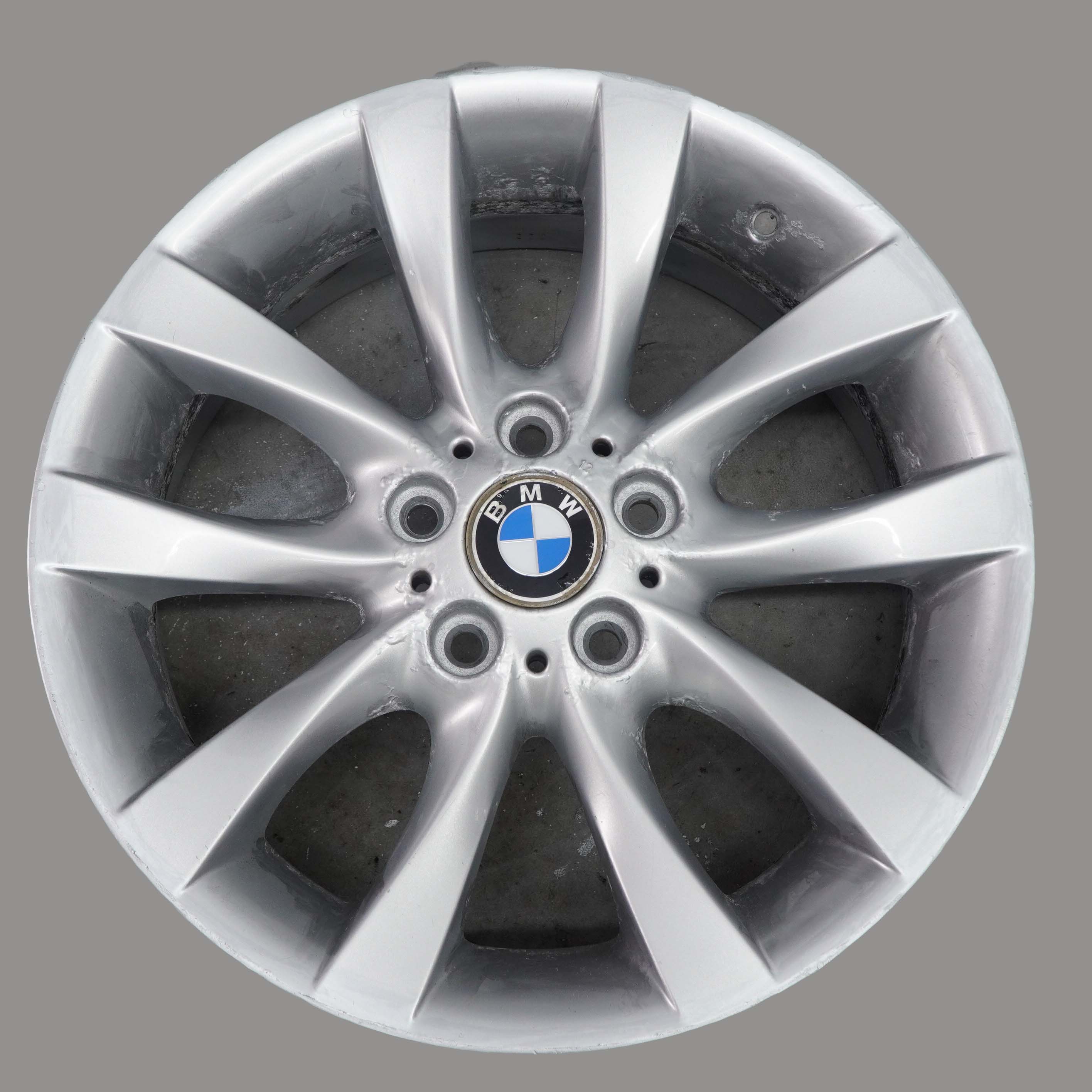 BMW E81 E87 LCI Silber Alu Felge Alufelge 18" V-Speiche 217 7,5J ET:49 6775634