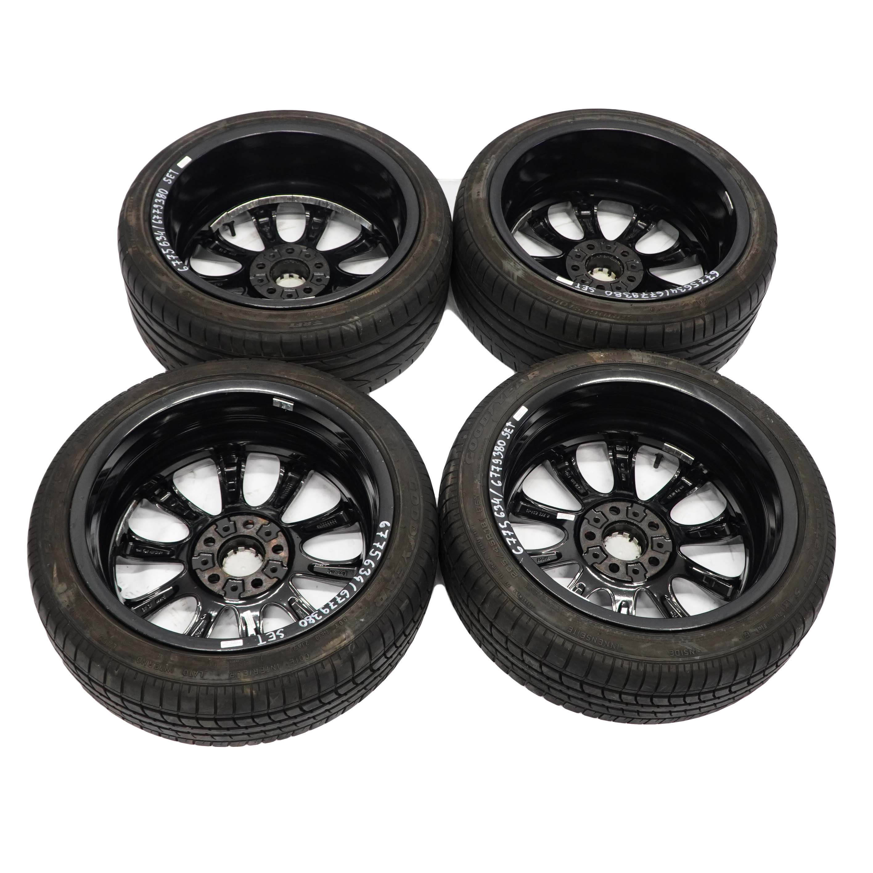 BMW E81 E82 E87 Komplettes 4x Alu Felge Alufelgen Reifen 18" V-Speiche 217