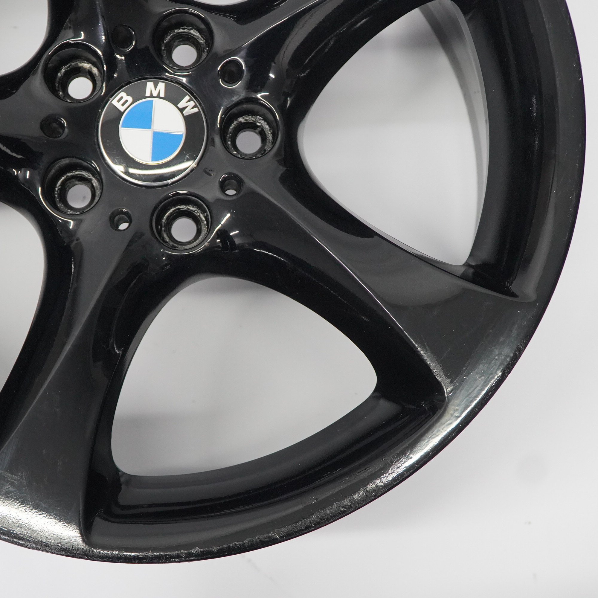 BMW E90 E91 Schwarzes Hinterrad Alufelge 19" Sternspeiche 230 9J ET:39 6779659