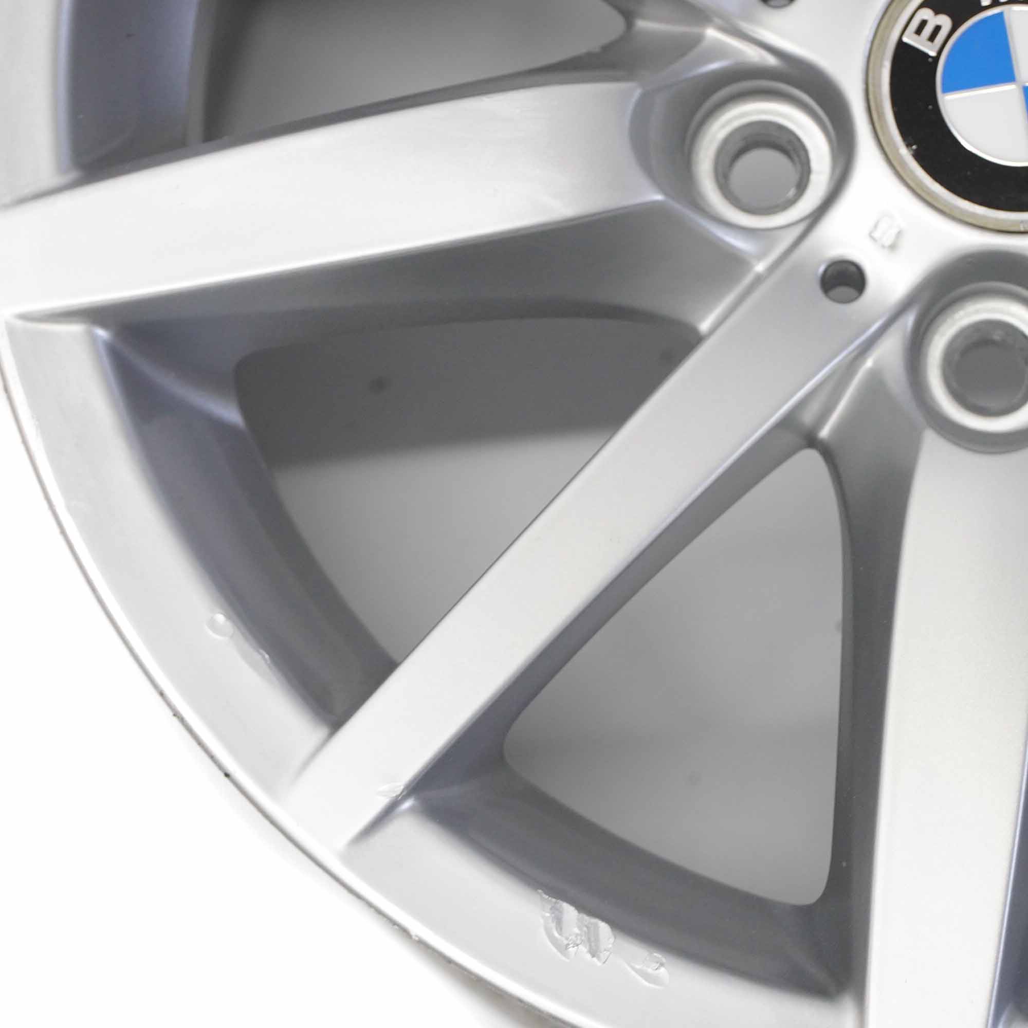 BMW E90 E91 Silber Leichtmetallfelge 17" Sternspeiche 286 8.5J ET:39 6783633