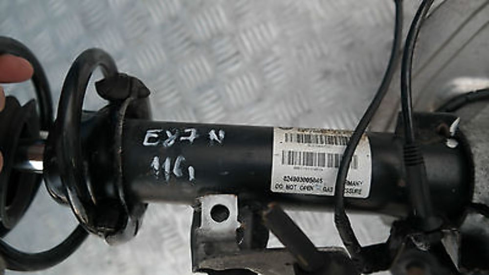 BMW 1 E87 LCI 116i N43 Stoßdämpfer Federbein Radlager Bremsscheibe Bremssattel