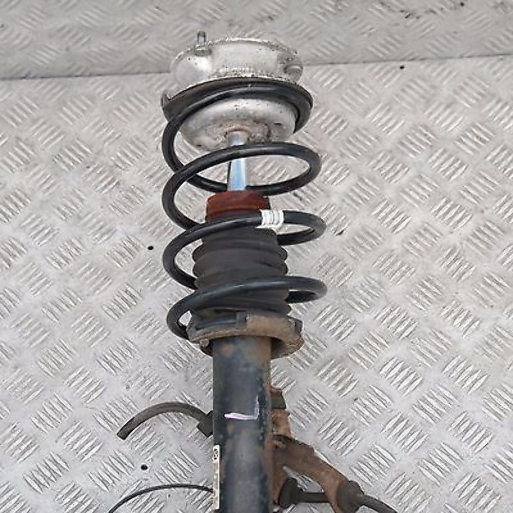 BMW 1 er E81 116i N43 Set Stoßdämpfer Federbein Schwenklager Vorne Links