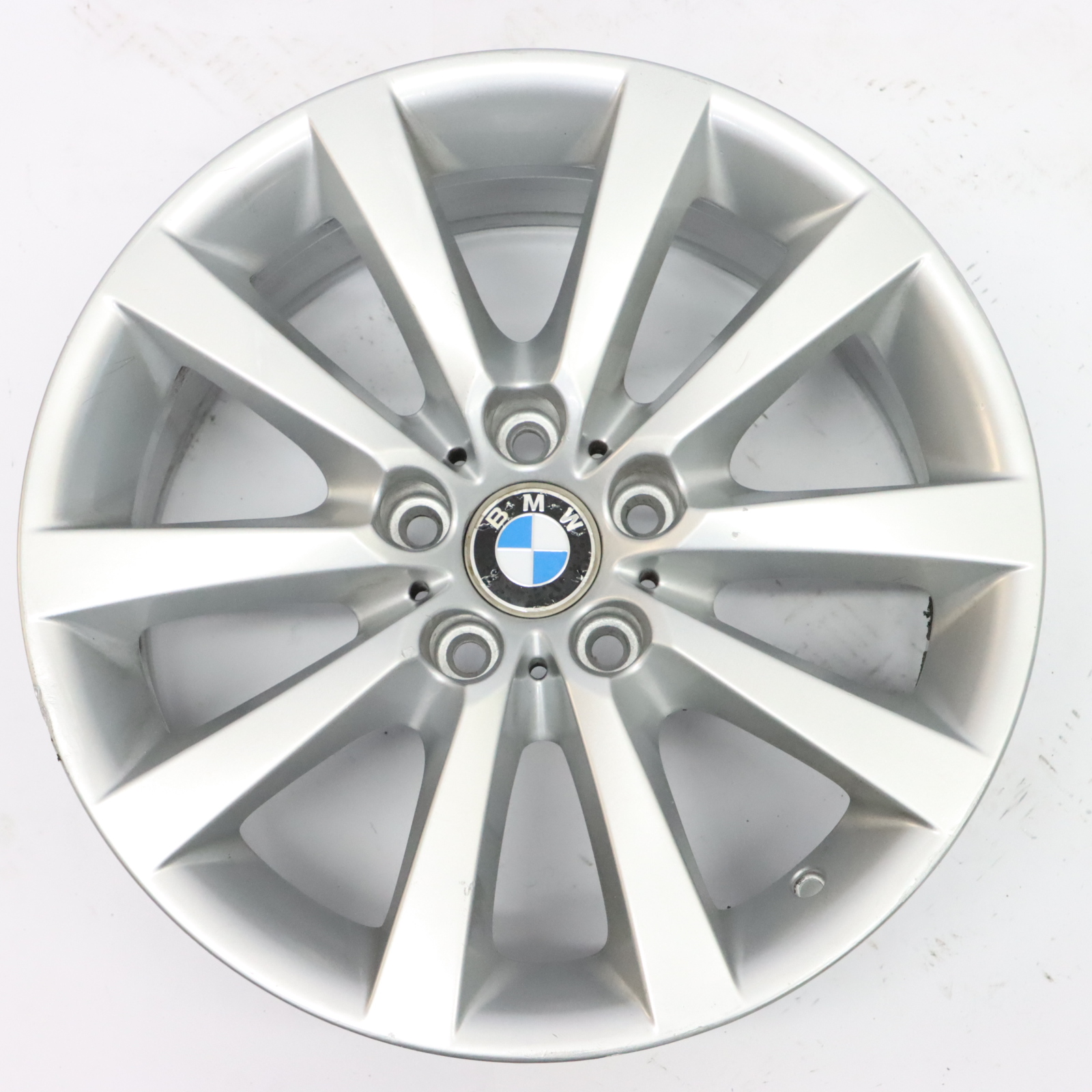 BMW F06 F10 F11 Silber Alu Felge Alufelge 18" V-Speiche 328 8J ET:30 6790173 