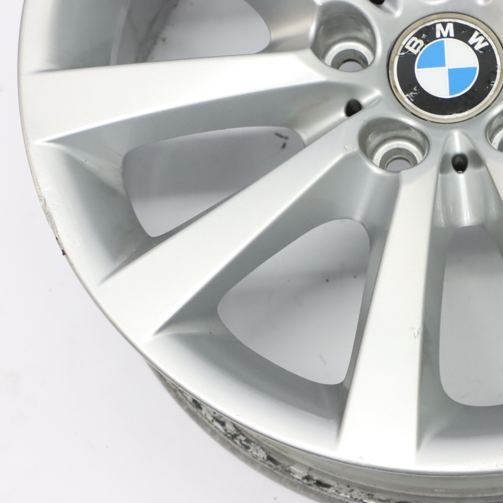 BMW F06 F10 F11 Silber Alu Felge Alufelge 18" V-Speiche 328 8J ET:30 6790173 