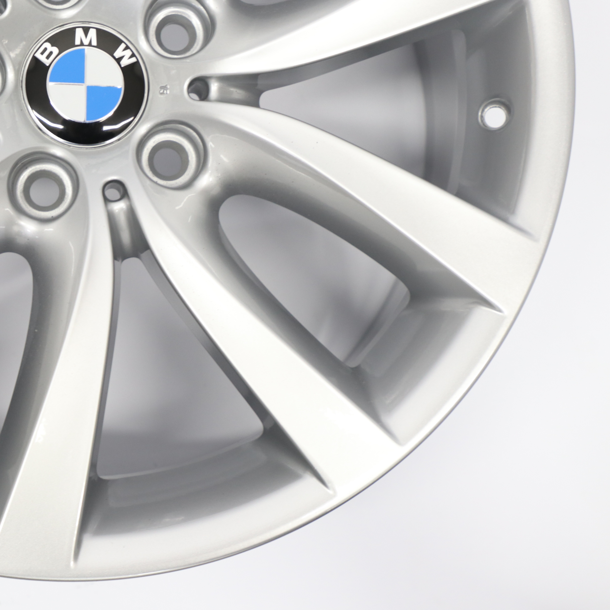 BMW F10 F13 Hinten Silberne Leicht metall felge 19" 9J ET:44 V Speiche 6790179