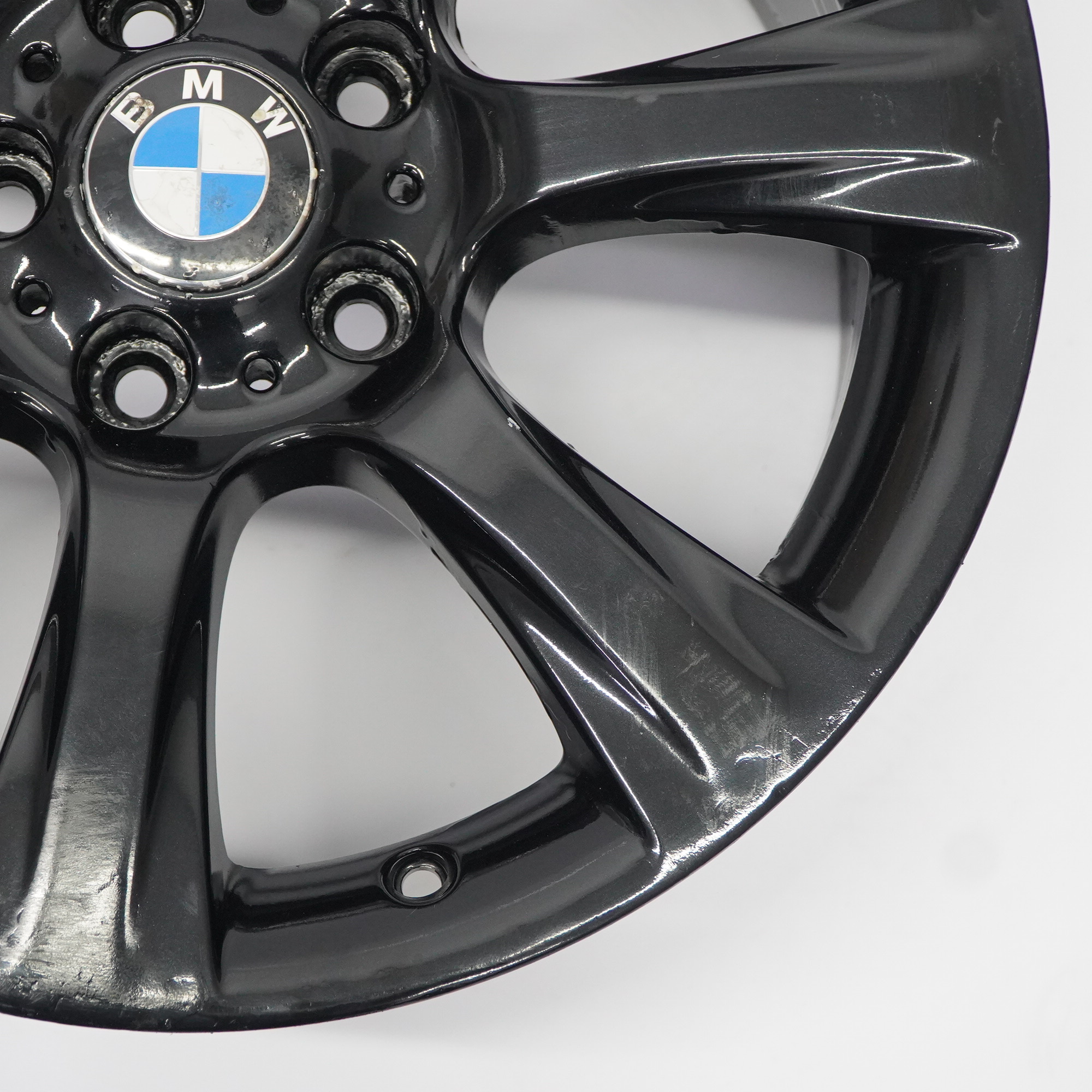 BMW F30 F31 F32 F33 Schwarzes Leicht metall rad Felge 18" 8J ET:34 6796246