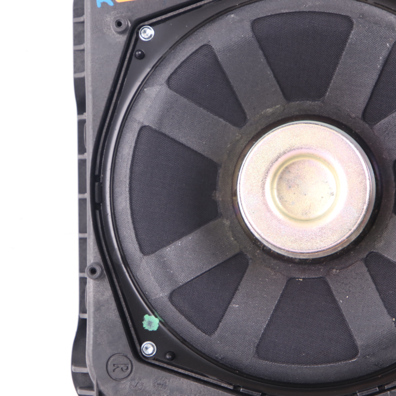 Vorderseite Subwoofer BMW F90 M5 G11 G30 rechts Bass Lautsprecher HiFi 6801076