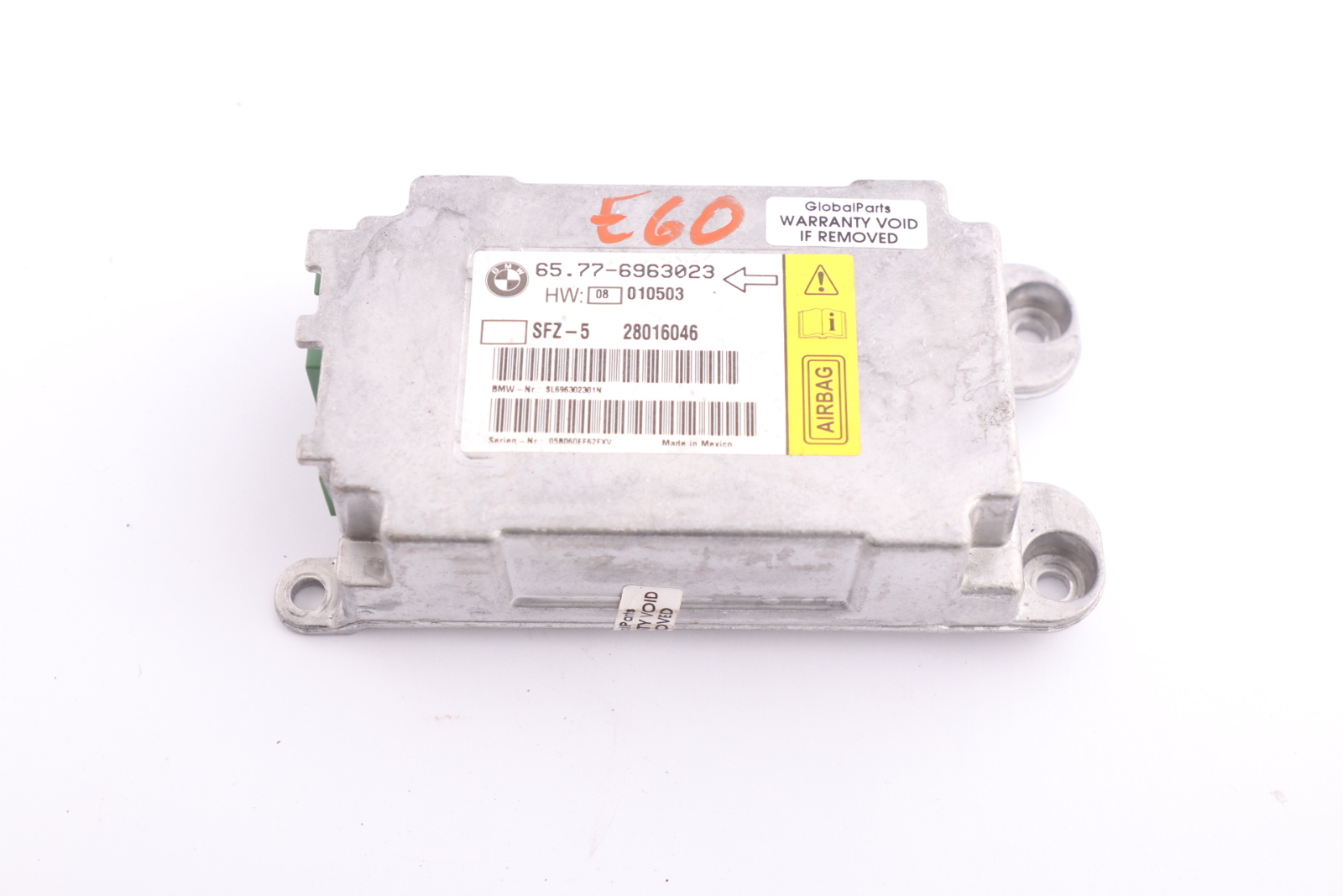 BMW 5er 6er E60 E61 E63 Airbag ECU Steuergerät Mitte Fahrzeug sensor