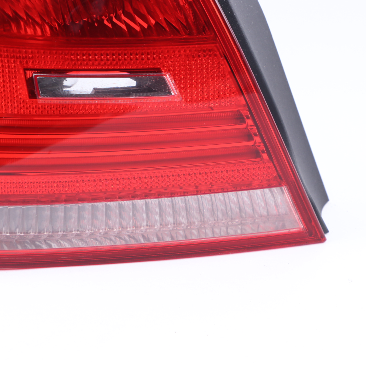 Rear Light BMW E93 Convertible Lamp Trim Panel Left N/S Side Panel 7162301