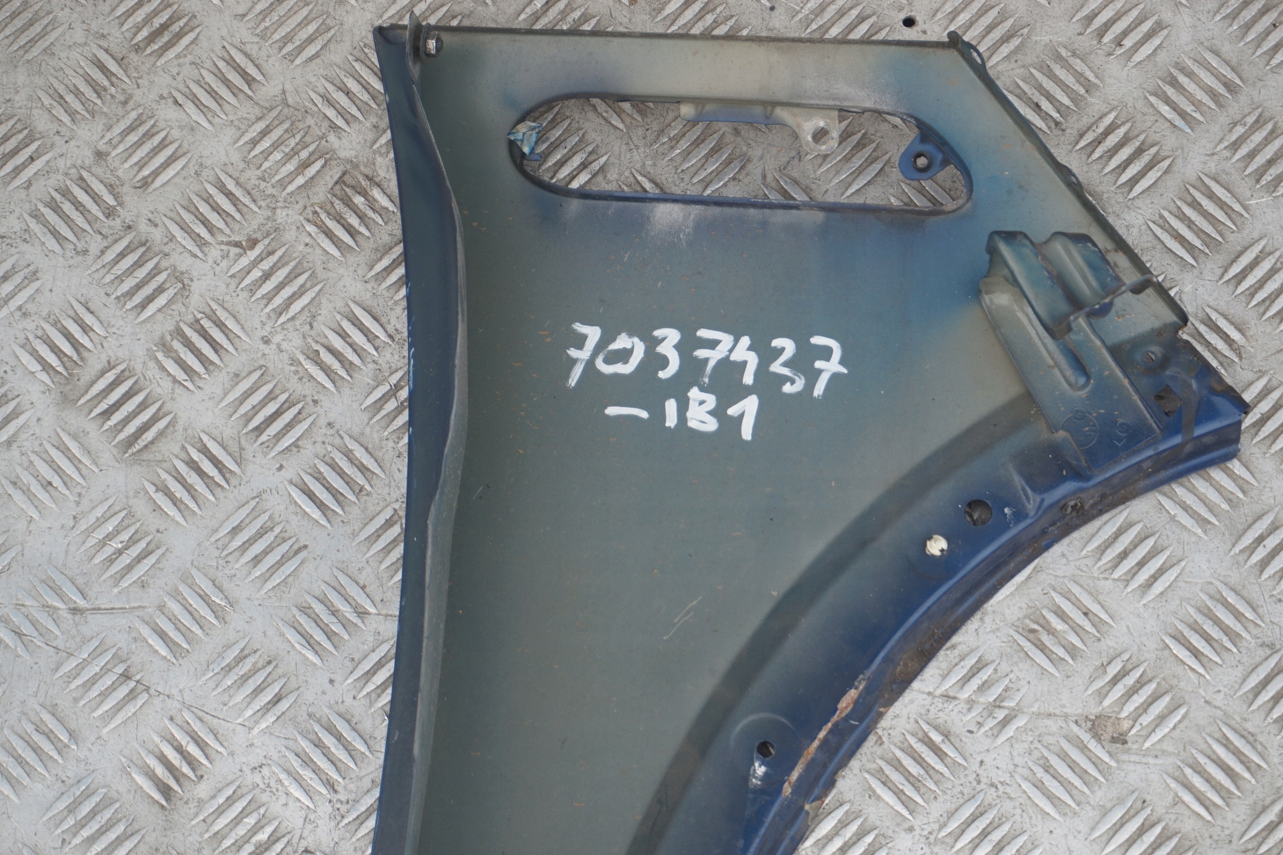 BMW Mini Cooper 1 R50 R52 R53 Front Left N/S Side Panel Fender Wing Indi Blue