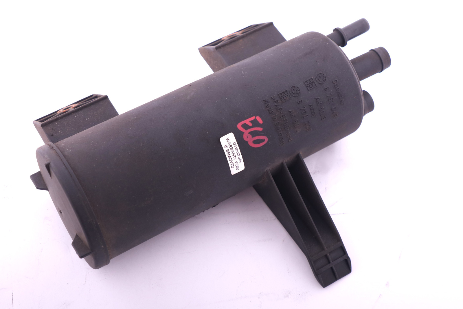 BMW 5 6 E60 E61 E63 E64 F24 F25 Aktivkohlefilter Kraftstoffversorgung 6761043