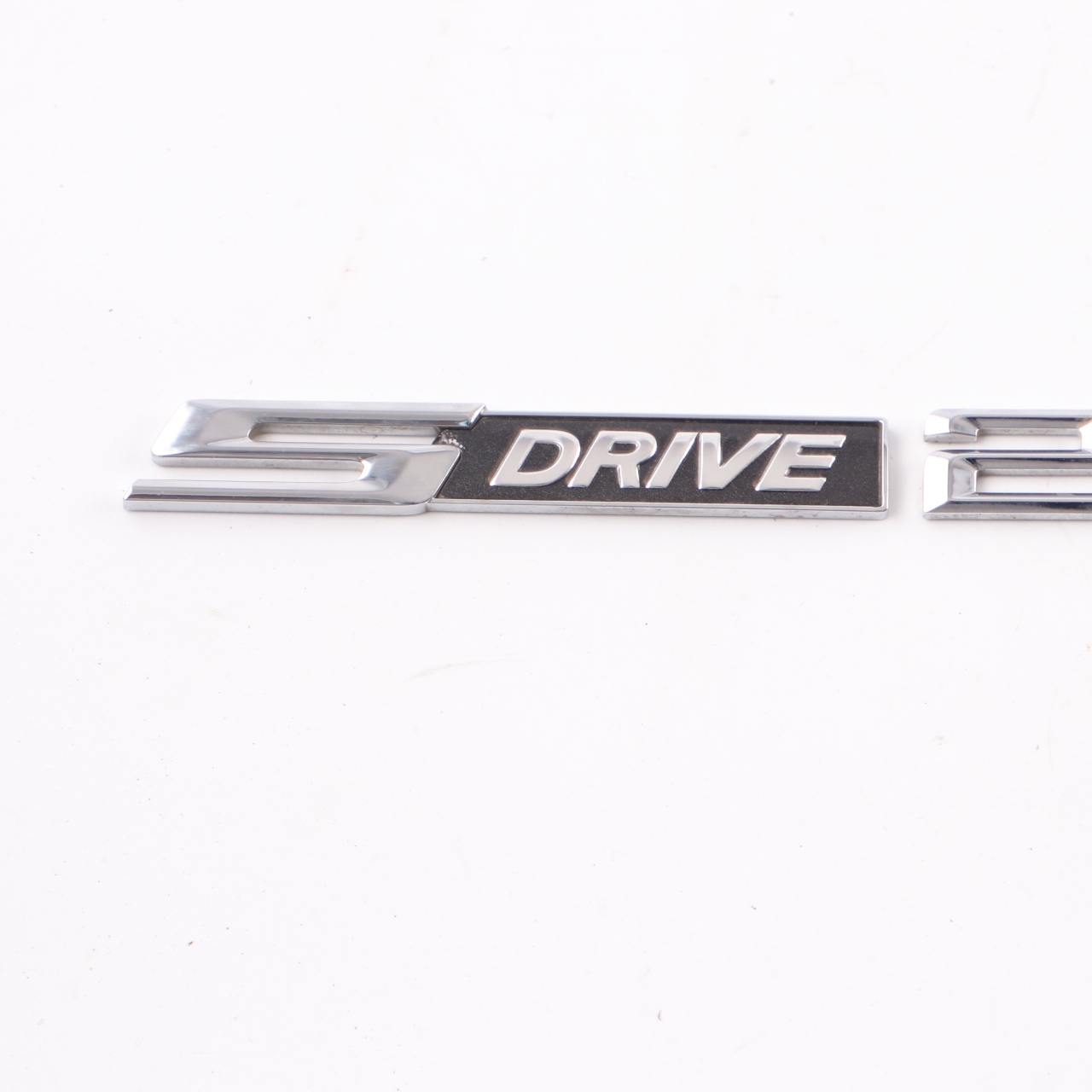 BMW Z4 E89 N20 Emblem Badge Lettering SDrive 20i Logo Trim 7288174