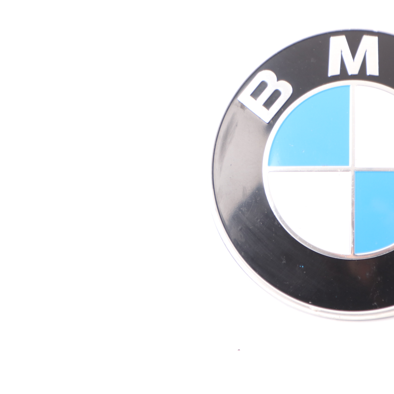 BMW 1 er F20 F21 LCI Emblembetätigung Kofferraum Halter Knopf Heckklappen