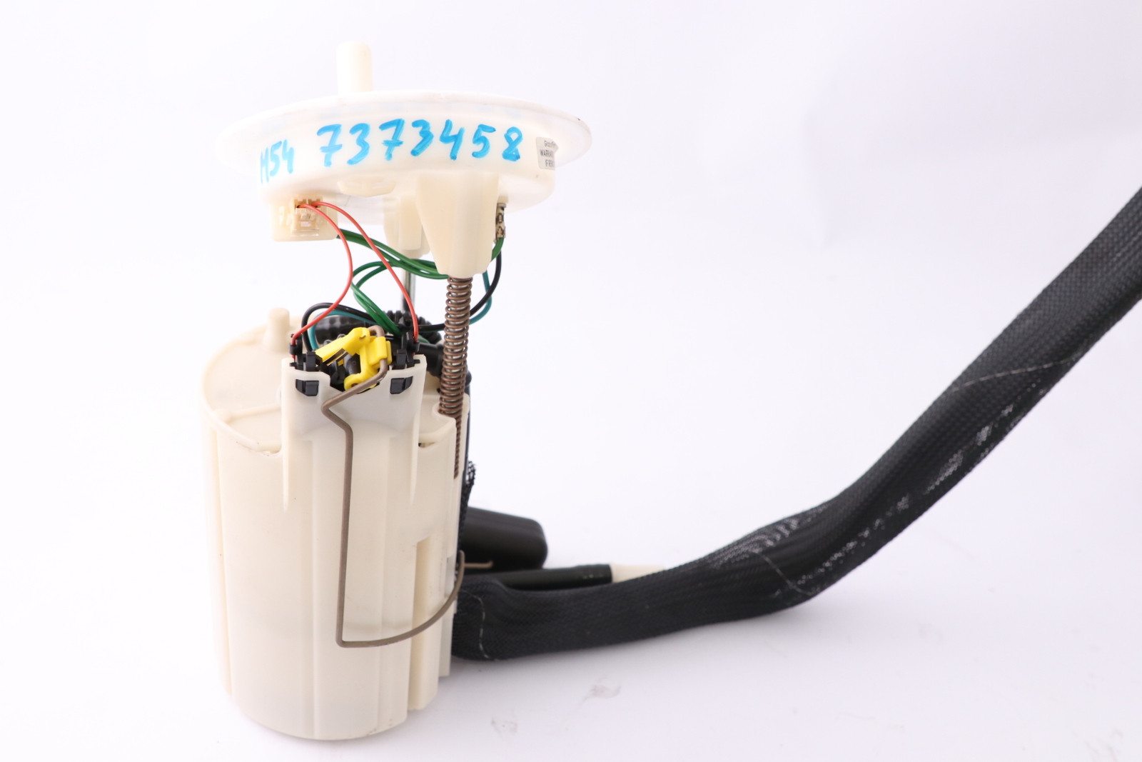 BMW 5 6 Series E60 E61 E63 E64 Right Fuel Pump O/S Delivery Unit Sender 6765778