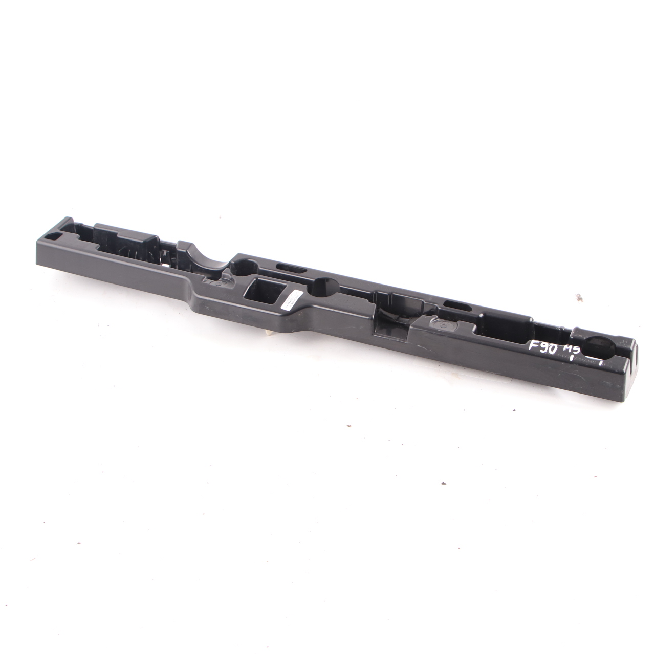 Skirt Ledge BMW G30 G31 Sill Support Right O/S Side Mount Bracket 7387346