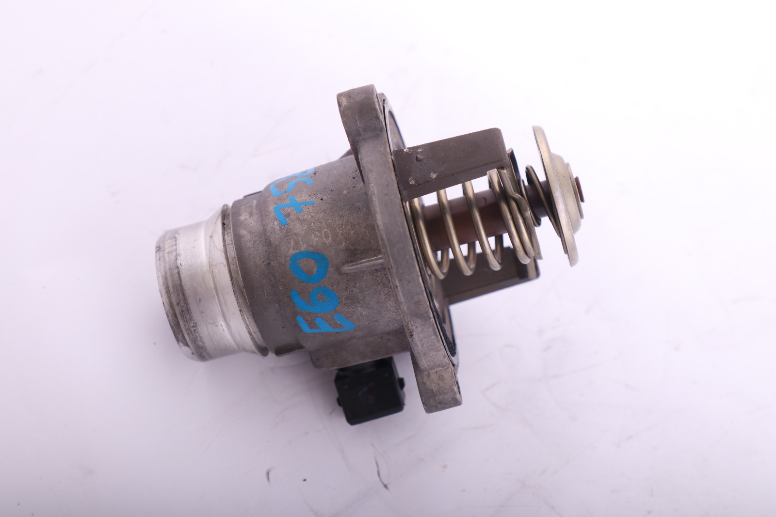 BMW 5 6 7 X5 SERIES E53 E60 E61 E63 E65 F01 F07 F10 F11 F15 Thermostat 7586885