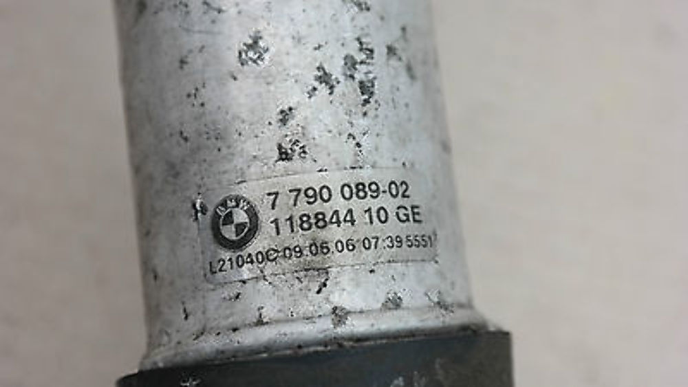 BMW E60 E61 520d M47N2 Diesel Ladeluftleitung Turboladeschlauch 7790089