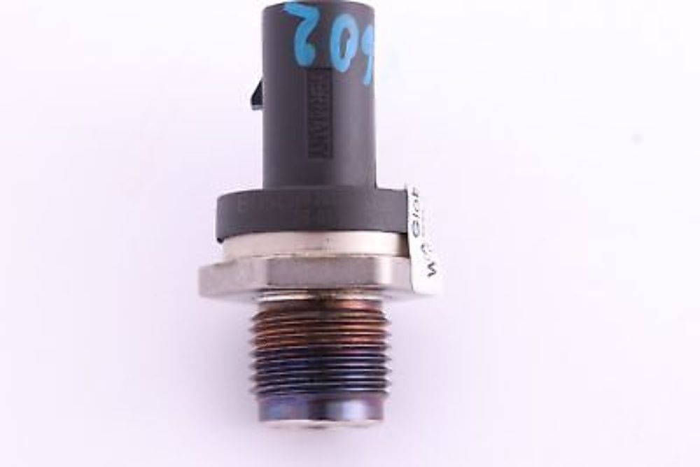 BMW E81 E87 LCI E90 E91 F10 F20 F30 Diesel Drucksensor 7800602