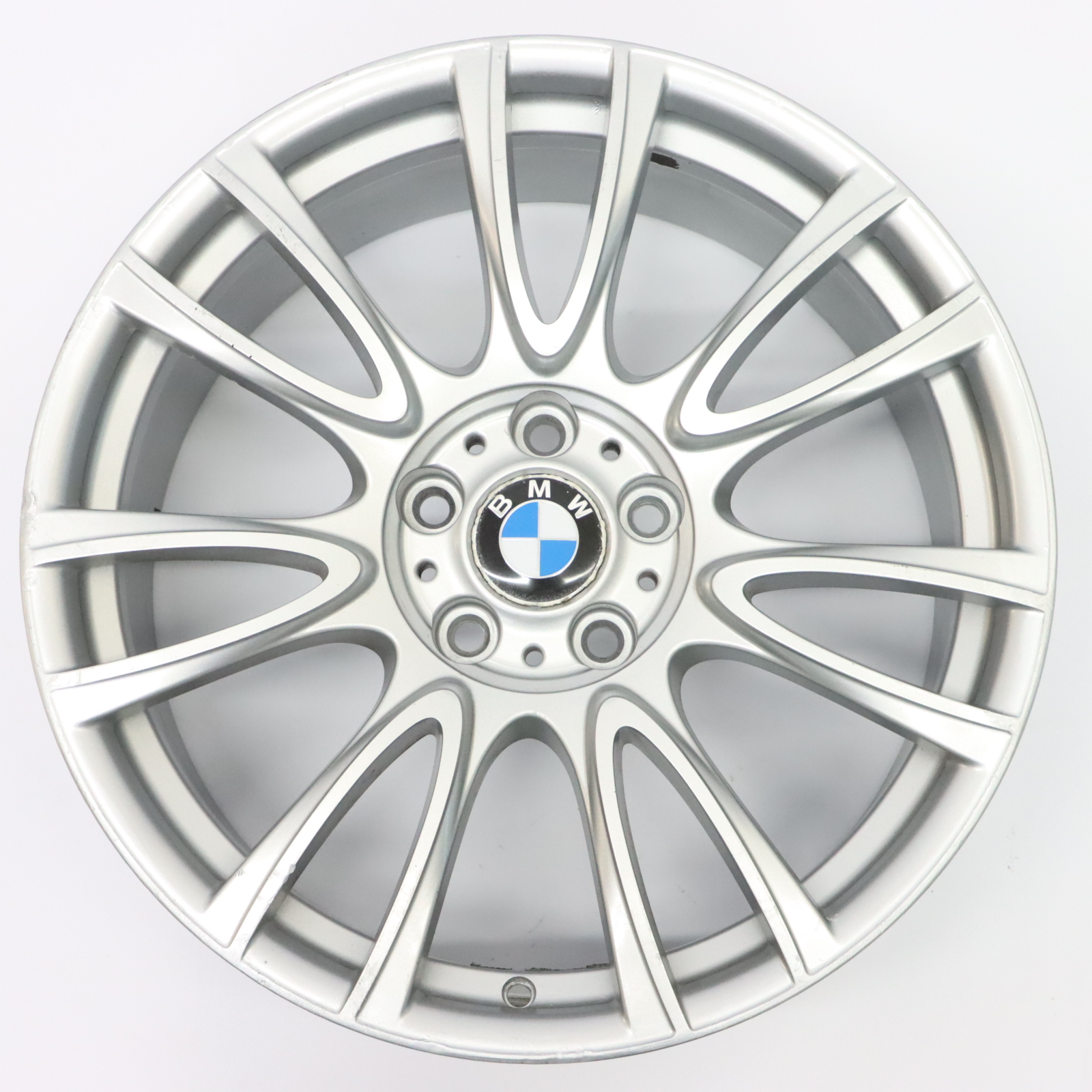 BMW F30 F31 F32 Silberne Leicht metall felge vorne 19" 8J V Speiche 439 7845865