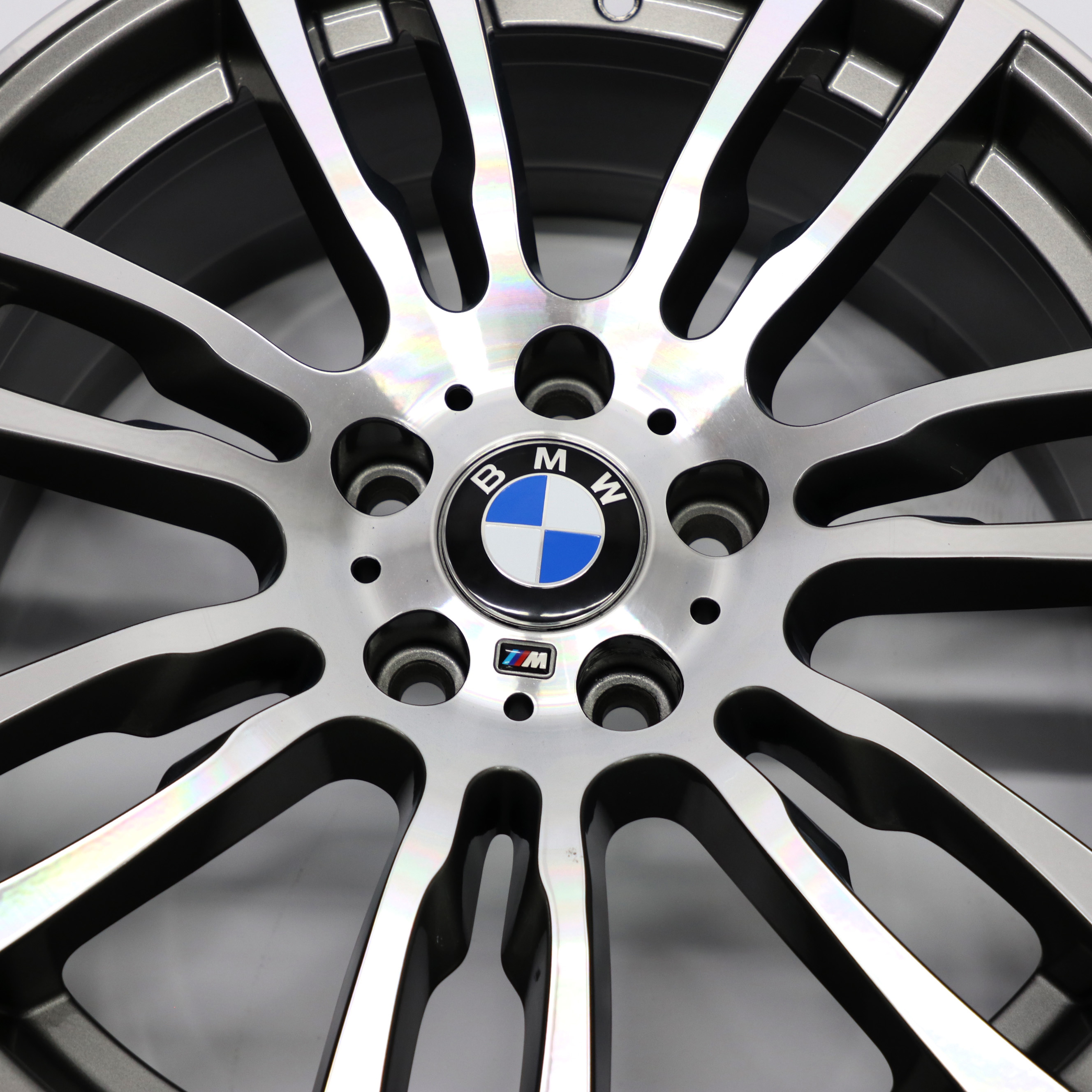 BMW F30 F31 F32 Grau Alu Felge Alufelge 19" 8J ET:36 M Sternspeiche 403 7845882