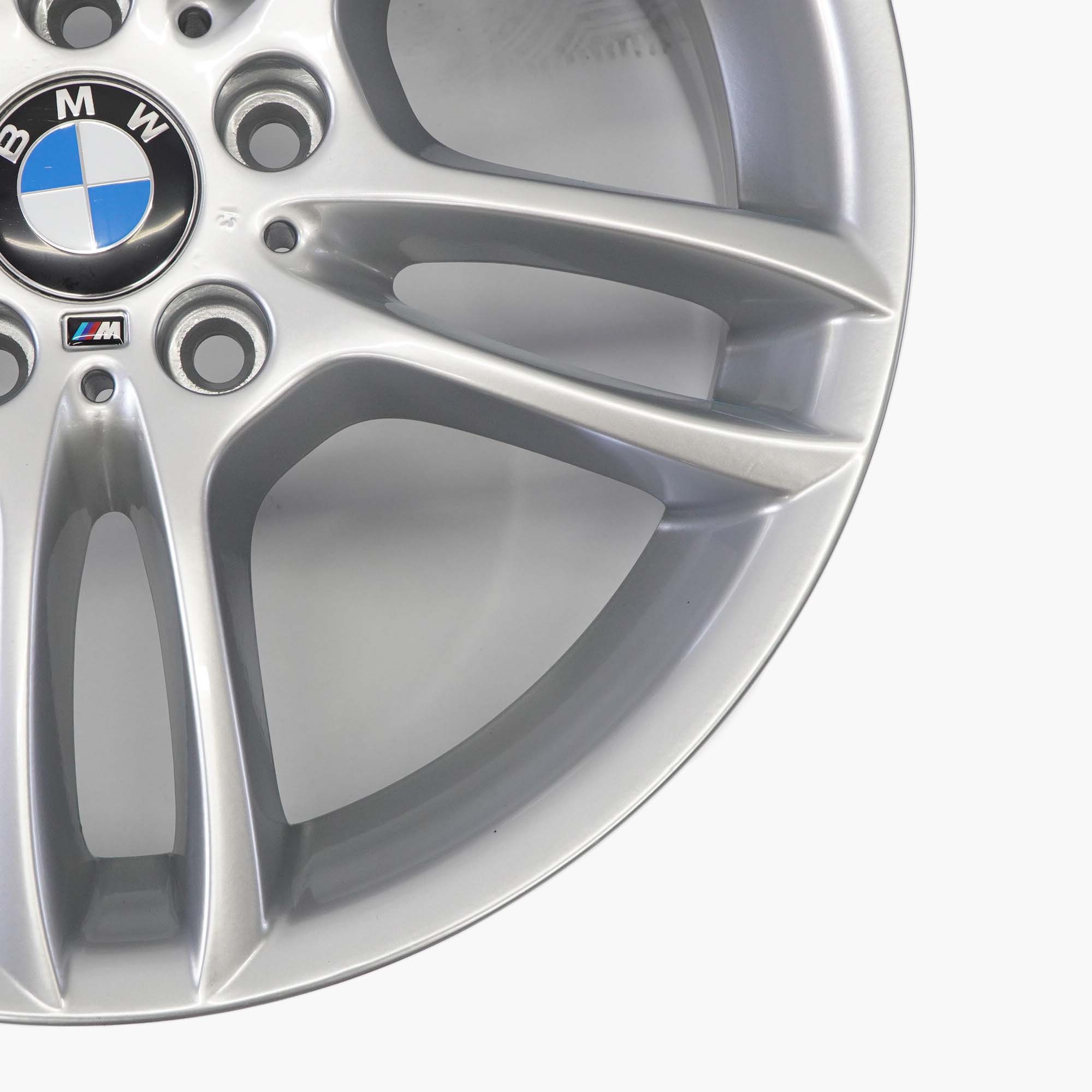 BMW E81 E82 E87 Alu Felge Alufelge Hinten 18" M Doppelspeiche 261 8,5J 7891051