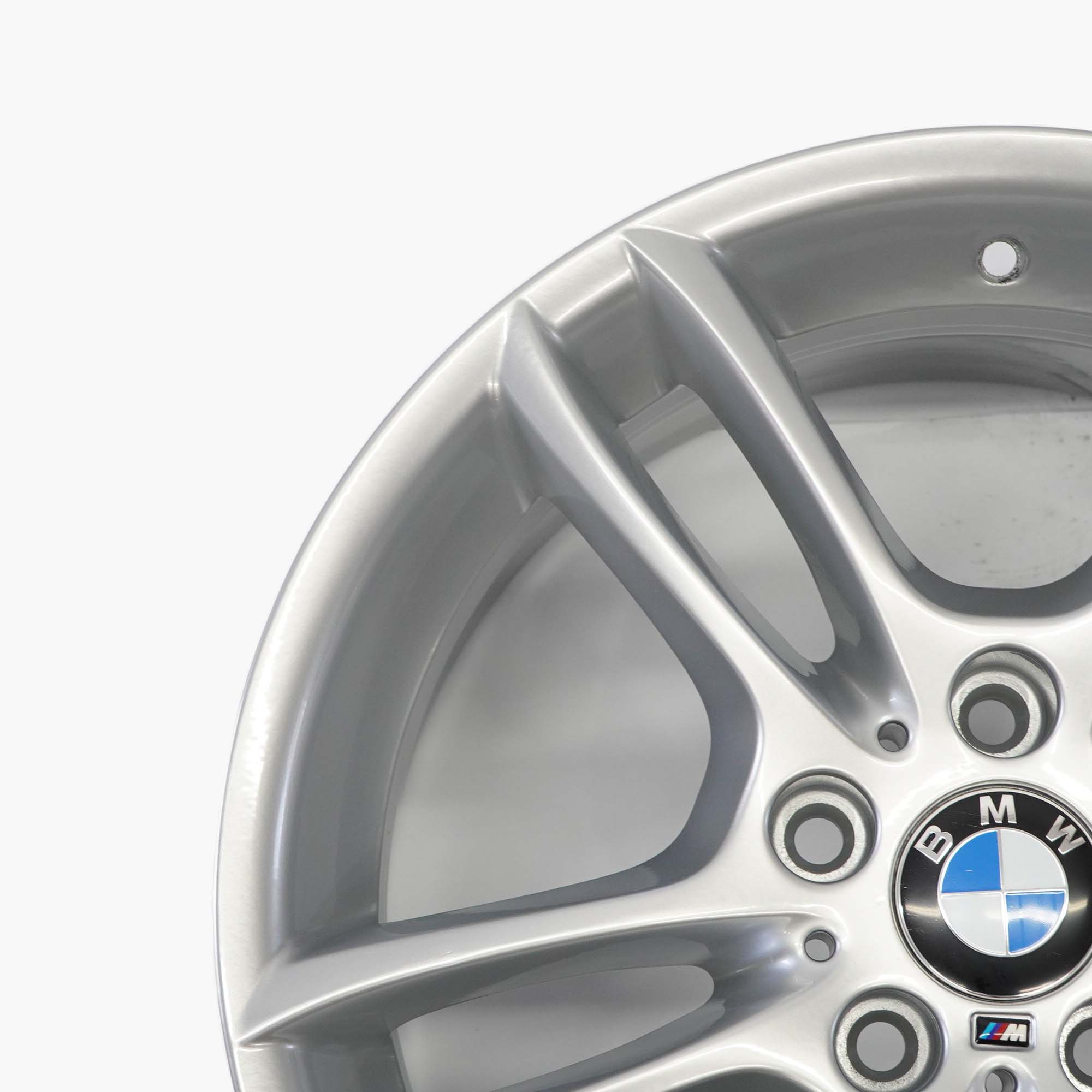 BMW E81 E82 E87 Alu Felge Alufelge Hinten 18" M Doppelspeiche 261 8,5J 7891051