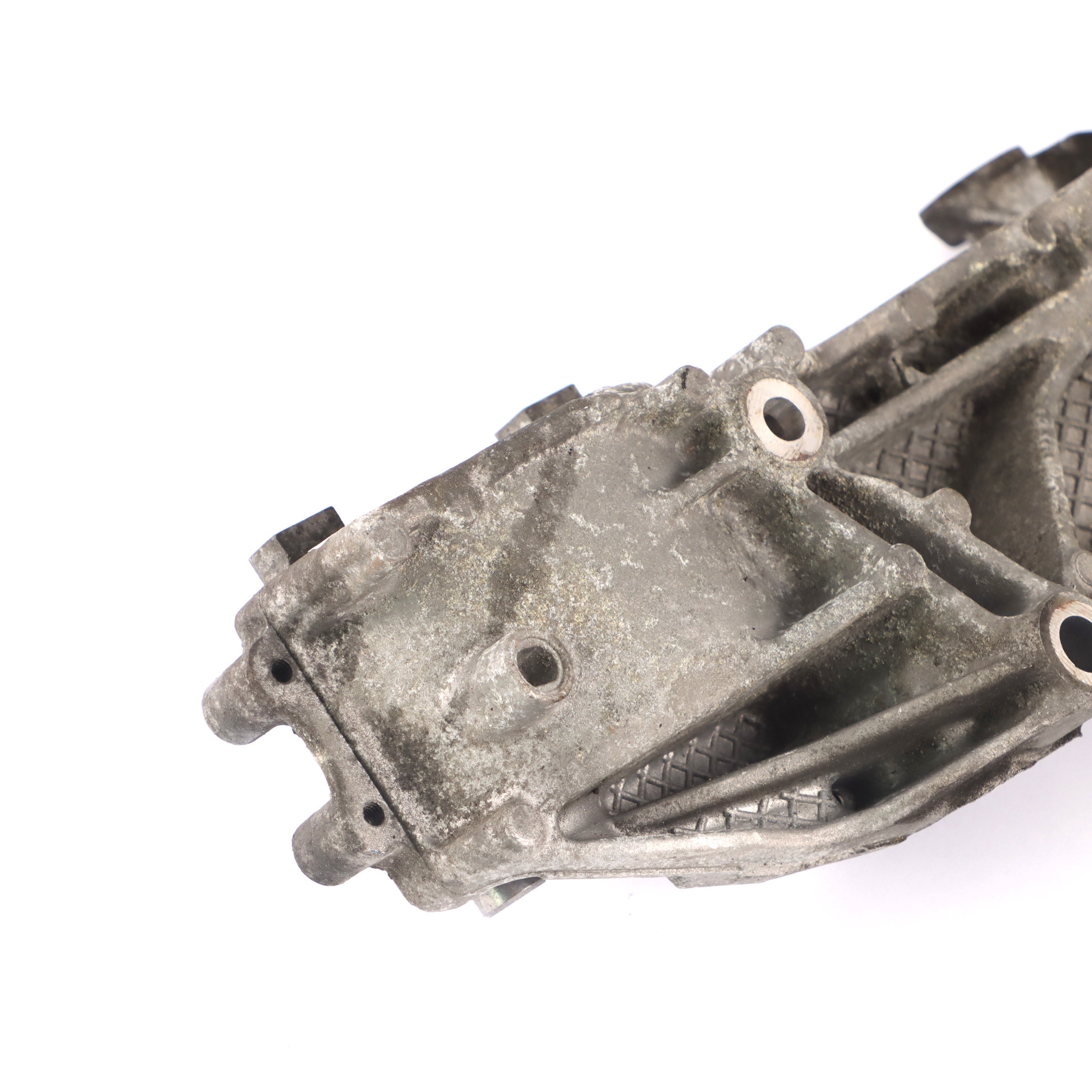 Lichtmaschinen Träger Nissan Qashqai Renault 2.0 dCi Motor Halterung 8200881264