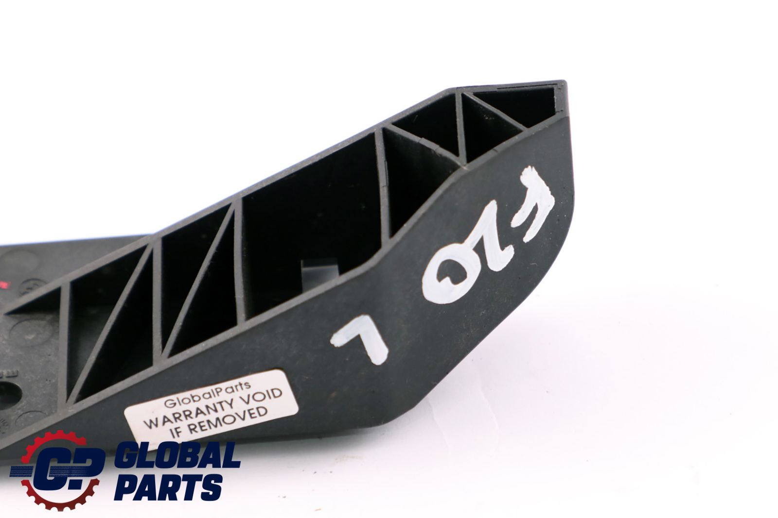 BMW 1 3er F20 F21 F30 F31 Ansaugschalldämpfer links Halterung 8515794