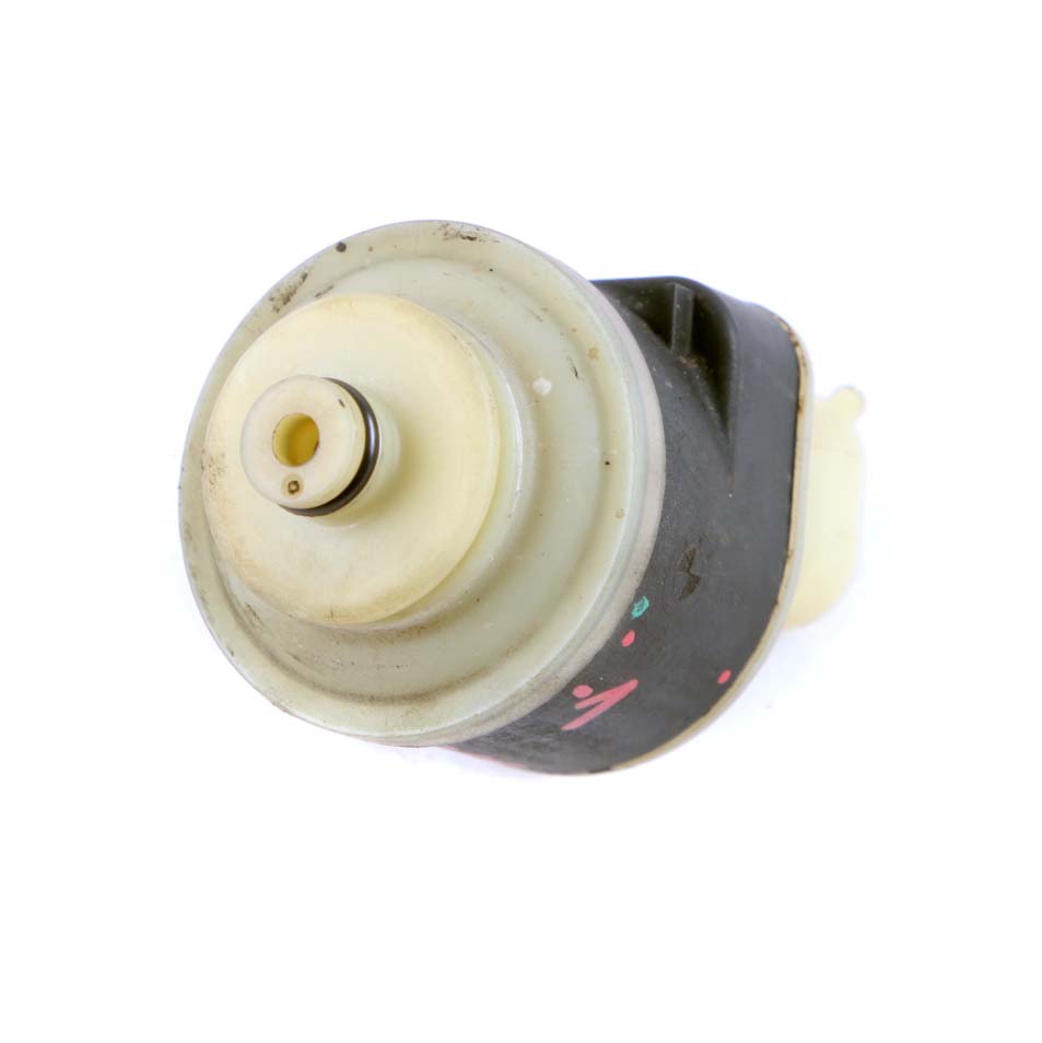 BMW E60 E61 E81 E87 LCI F10 F11 Kraftstoff Heizungspumpe 3 Pins Diesel 8517897