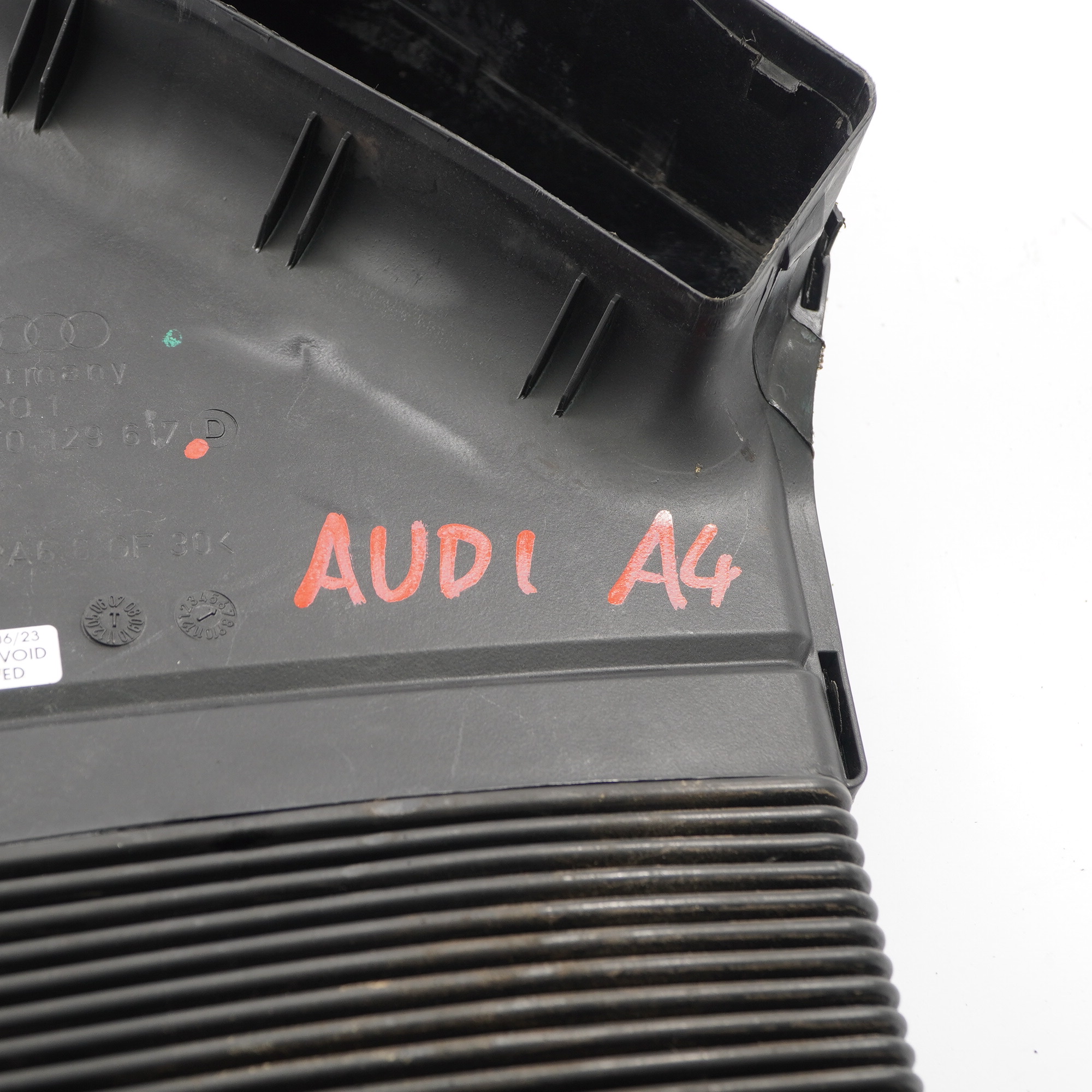 Audi A4 B6 B7 Luft einlass Kanal Führung Kanal Schlauch Rohr 8E0129617