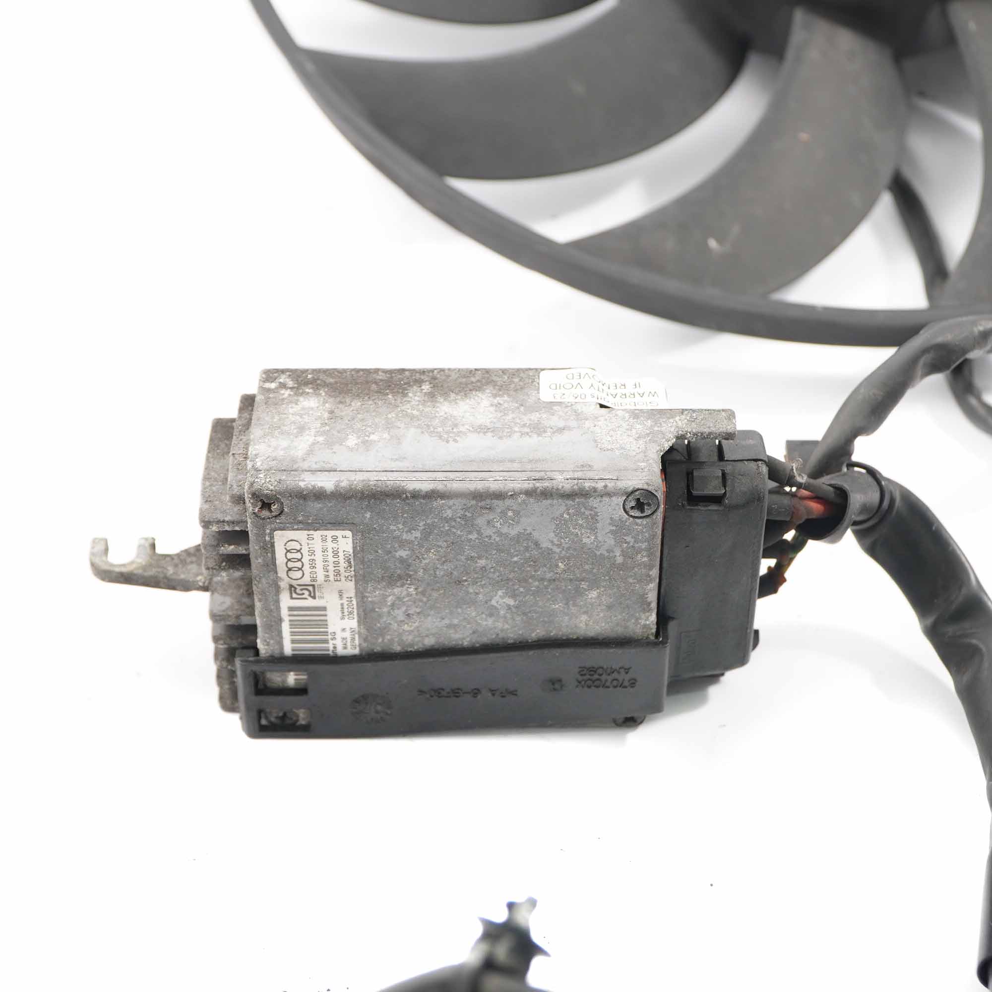 Audi A4 B6 B7 Kühlerlüfter Motor Motor kühlung 8E0959455K