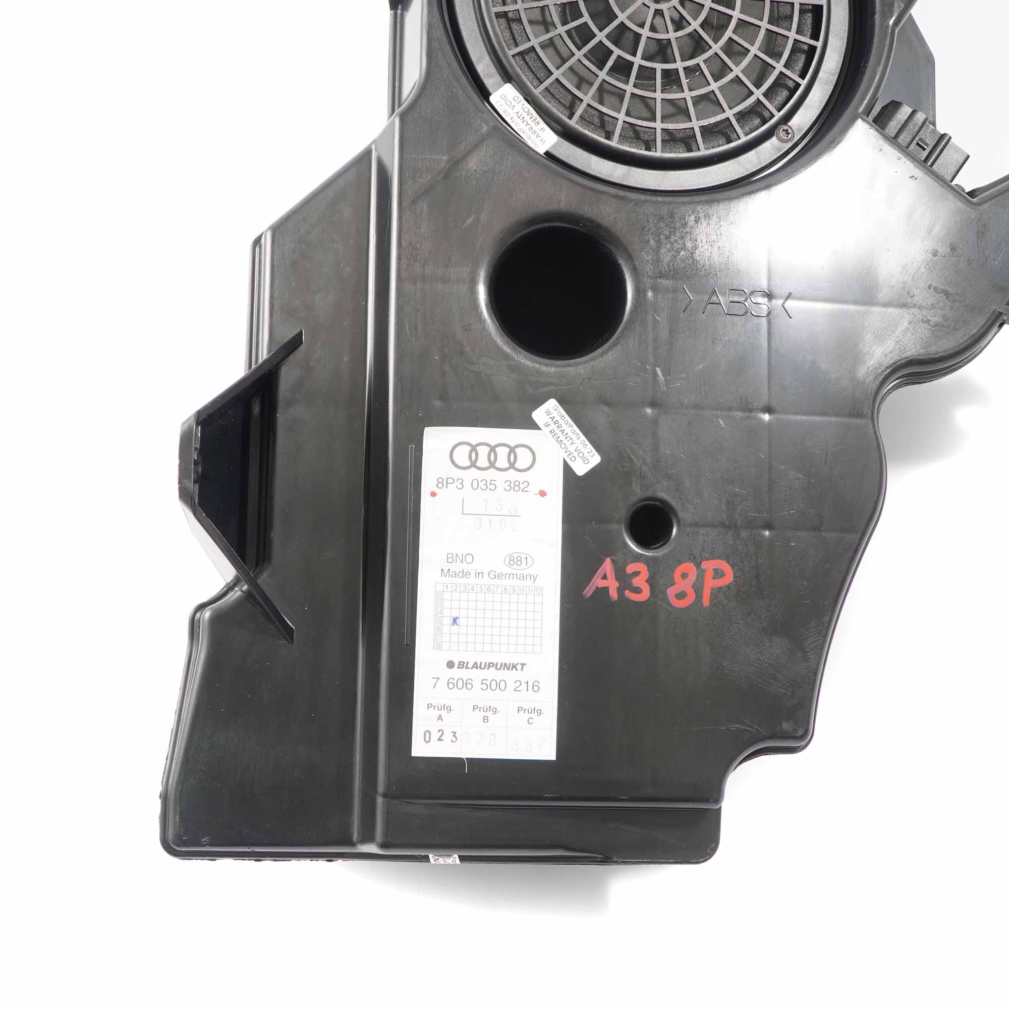 Audi A3 8P Lautsprecher Subwoofer hinten Kofferraum seitlich Audio 8P3035382