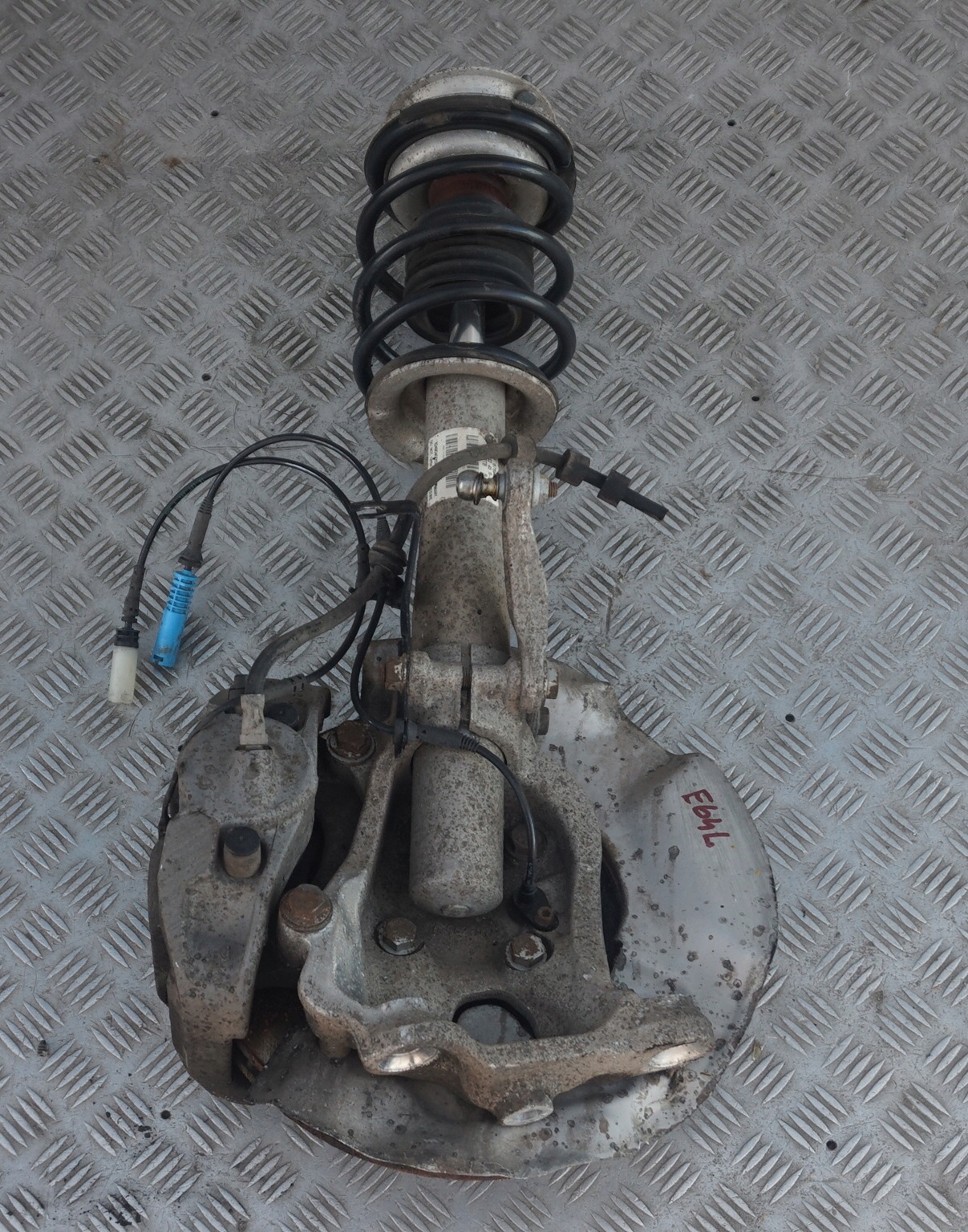 BMW 6er E64 630i N52 Stoßdämpfer Federbein vorne links Bremssattelgehäuse