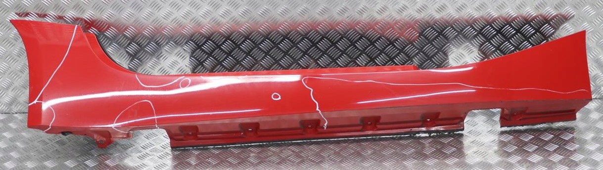 BMW Z4 E85 E86 Right O/S Sill Strip Skirt Kick Panel Hellrot Bright Red - 314