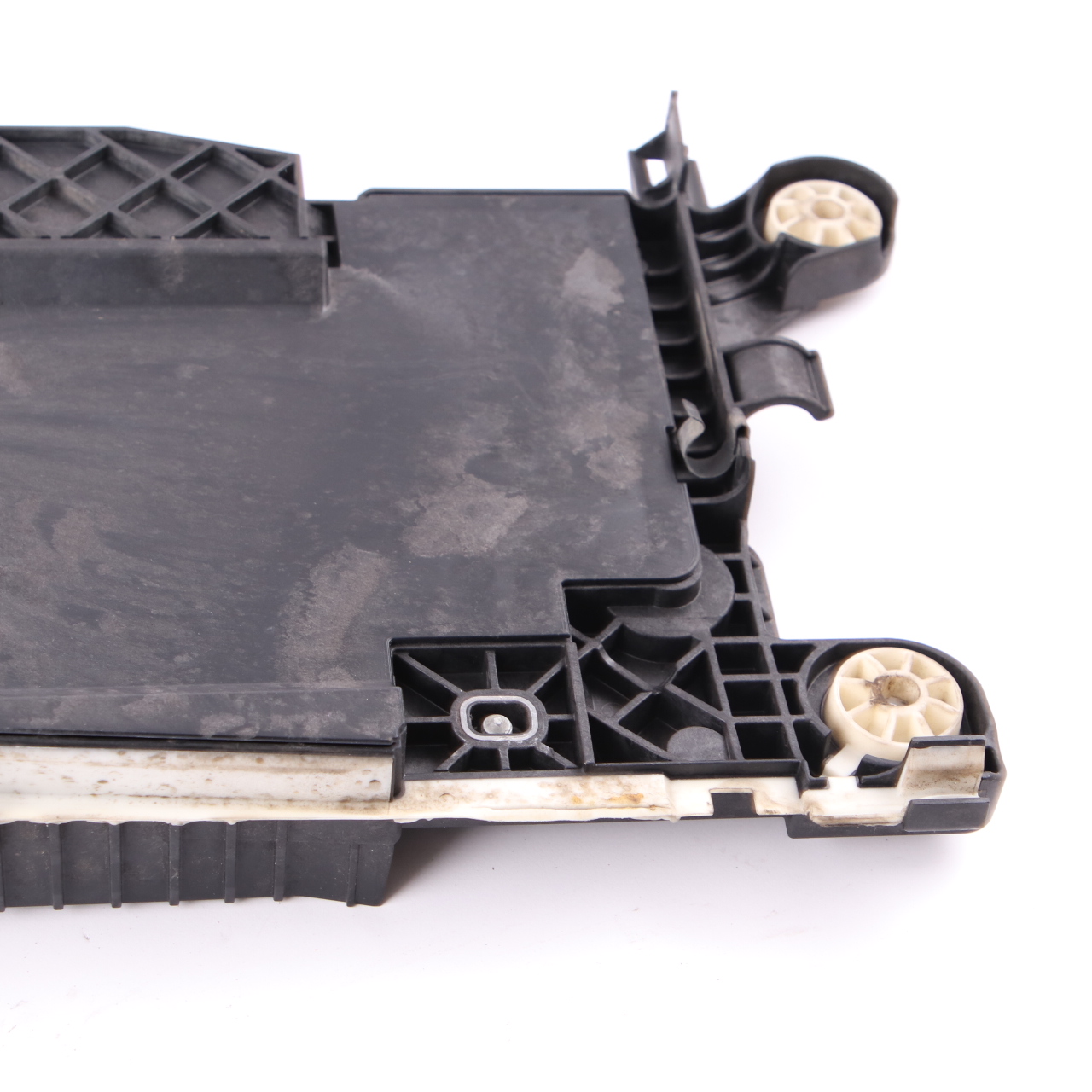 BMW F40 F46 Mini F56 F60 Batteriehalterung Halterung Träger Trim 9386604