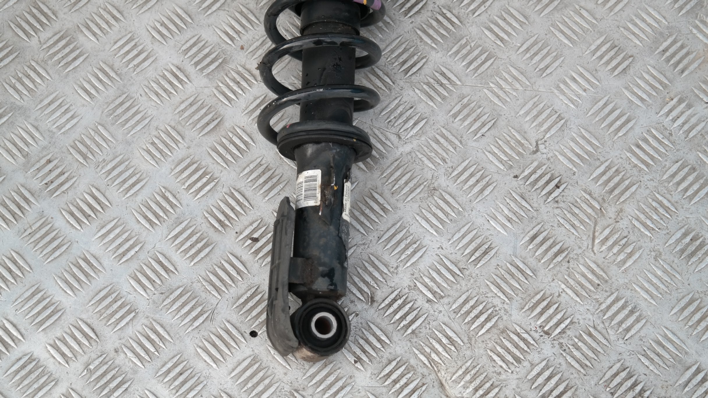 BMW Mini R57 Cabrio Federbein hinten recht Hinterachse Stoßdämpfer 33526853969