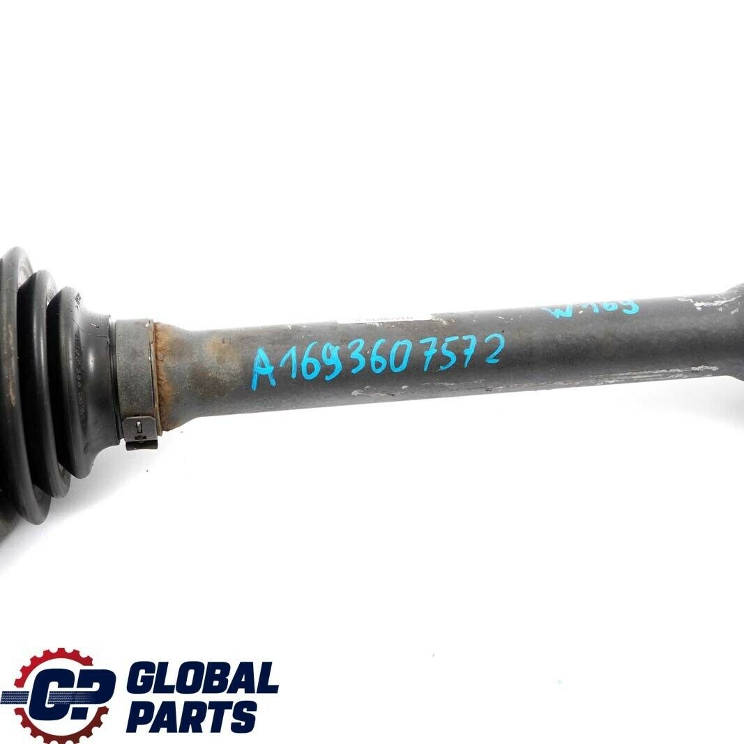 Mercedes W169 W245 vorne links Achse Antrieb Halbwelle A1693607572