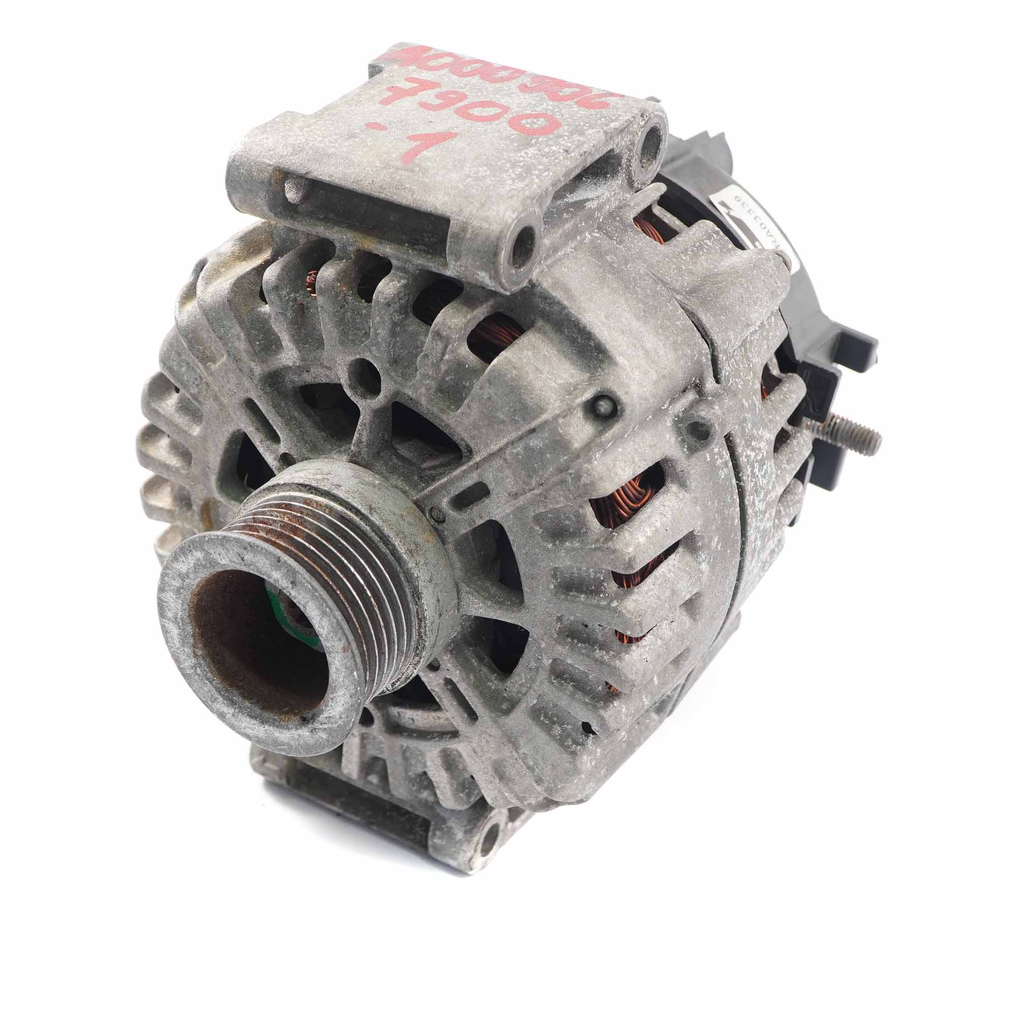 Mercedes W204 W212 Diesel Motor Alternator Generator Valeo 180A A0009067900