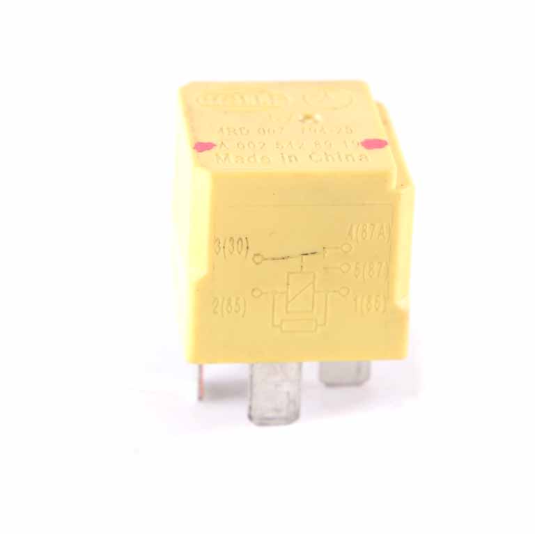 Relais Mercedes W176 W246 5-polig gelb Hella 12V A0025428919