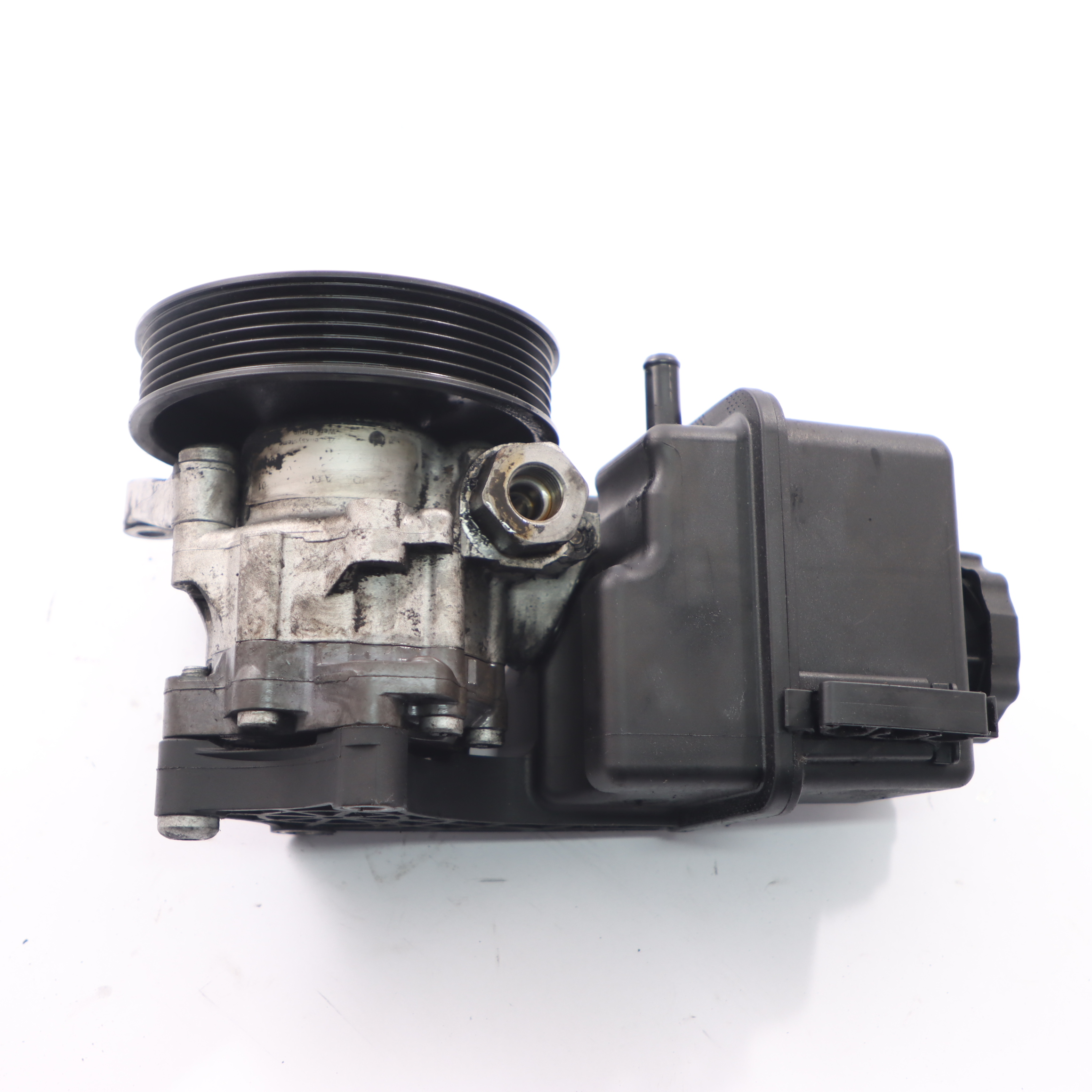 Servolenkungs Pumpe Mercedes W639 W906 OM651 Pumpe Tank A0064661701