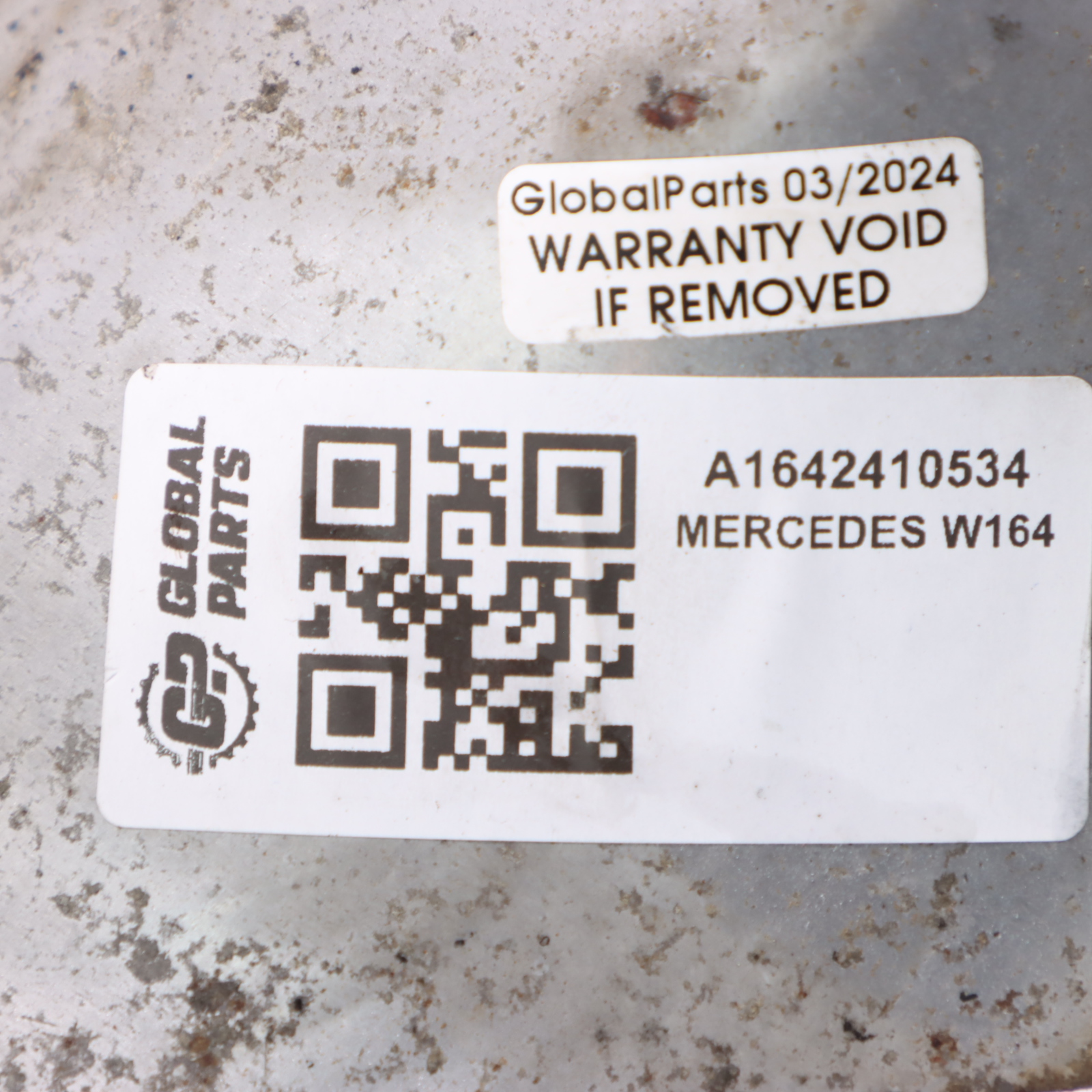 Hitzeschild Mercedes W164 Diesel Linke Motorhalterung Hitzeschutz A1642410534