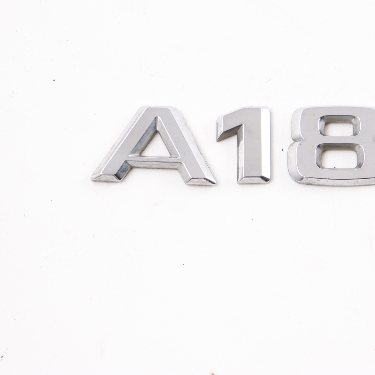 Mercedes W169 Kofferraum Heckklape aufgeklebt Emblem Schriftzug A180 A1698170815