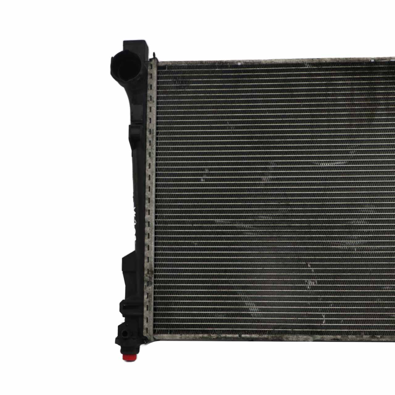 Mercedes-Benz C-Klasse W203 Motorkühlung Kühler Radiator Benzin A2035000503