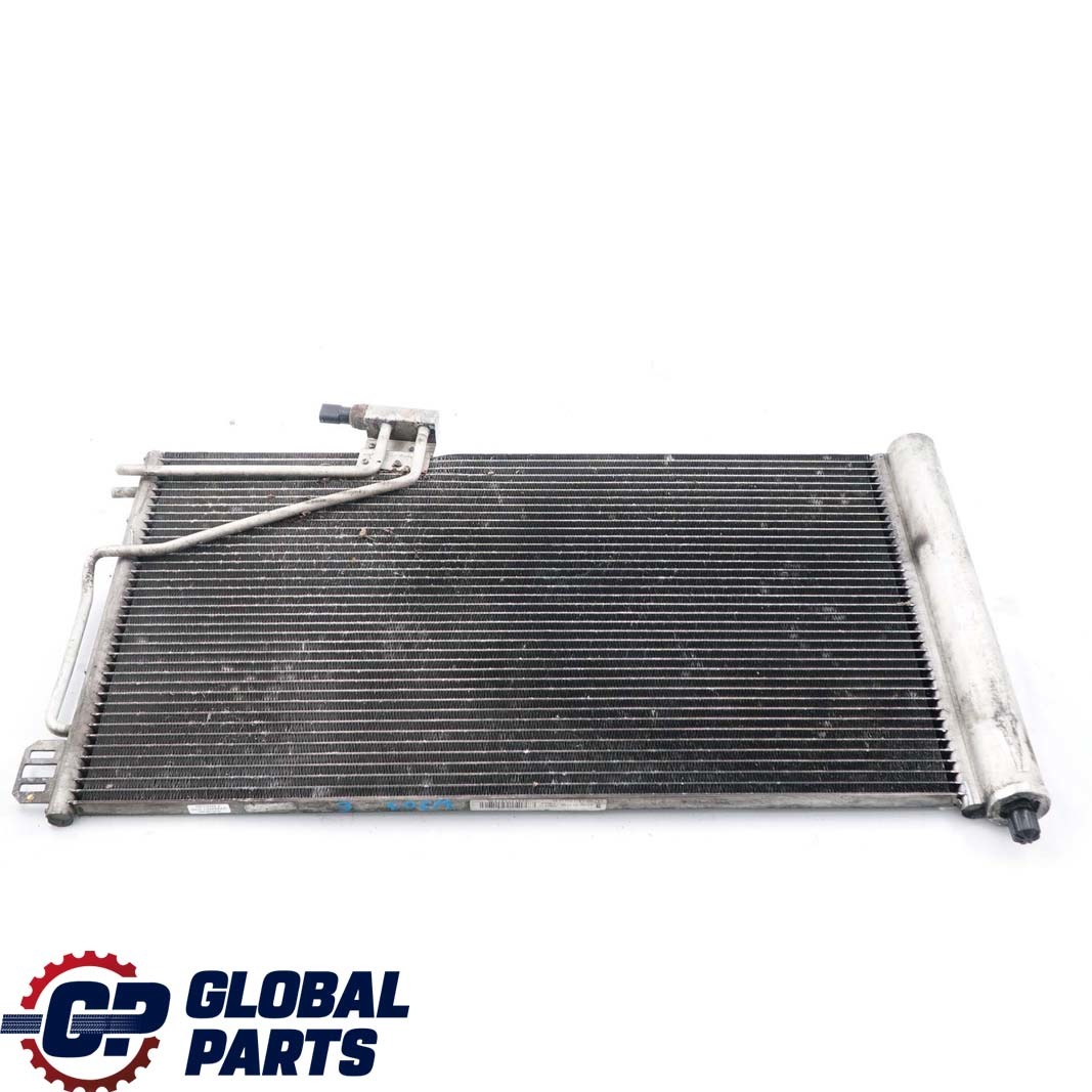 Mercedes-Benz C-Klasse W203 Motorkühlung Kühler Radiator Benzin A2035000503